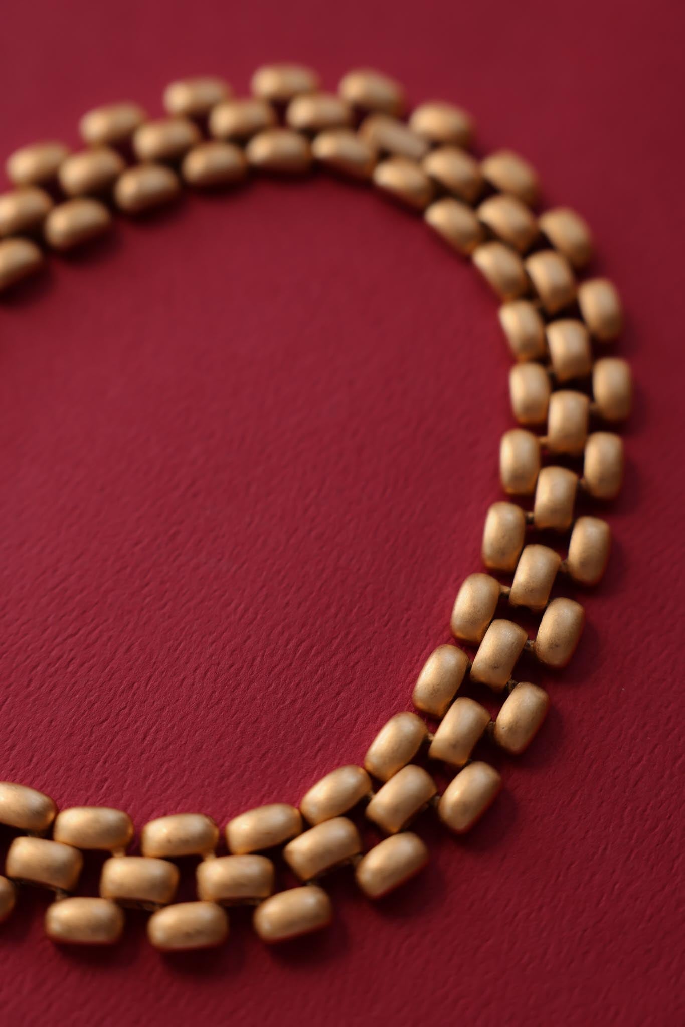 Erwin Pearl Brushed Gold Necklace|Vintage Baazaar 
