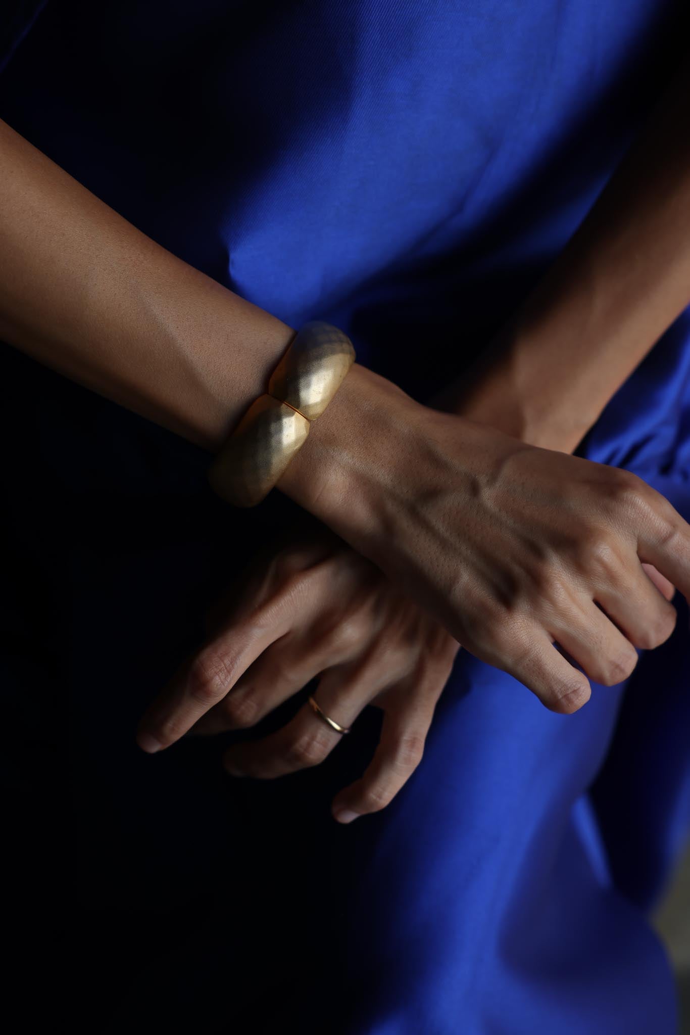 Matte Gold Hinged Bracelet