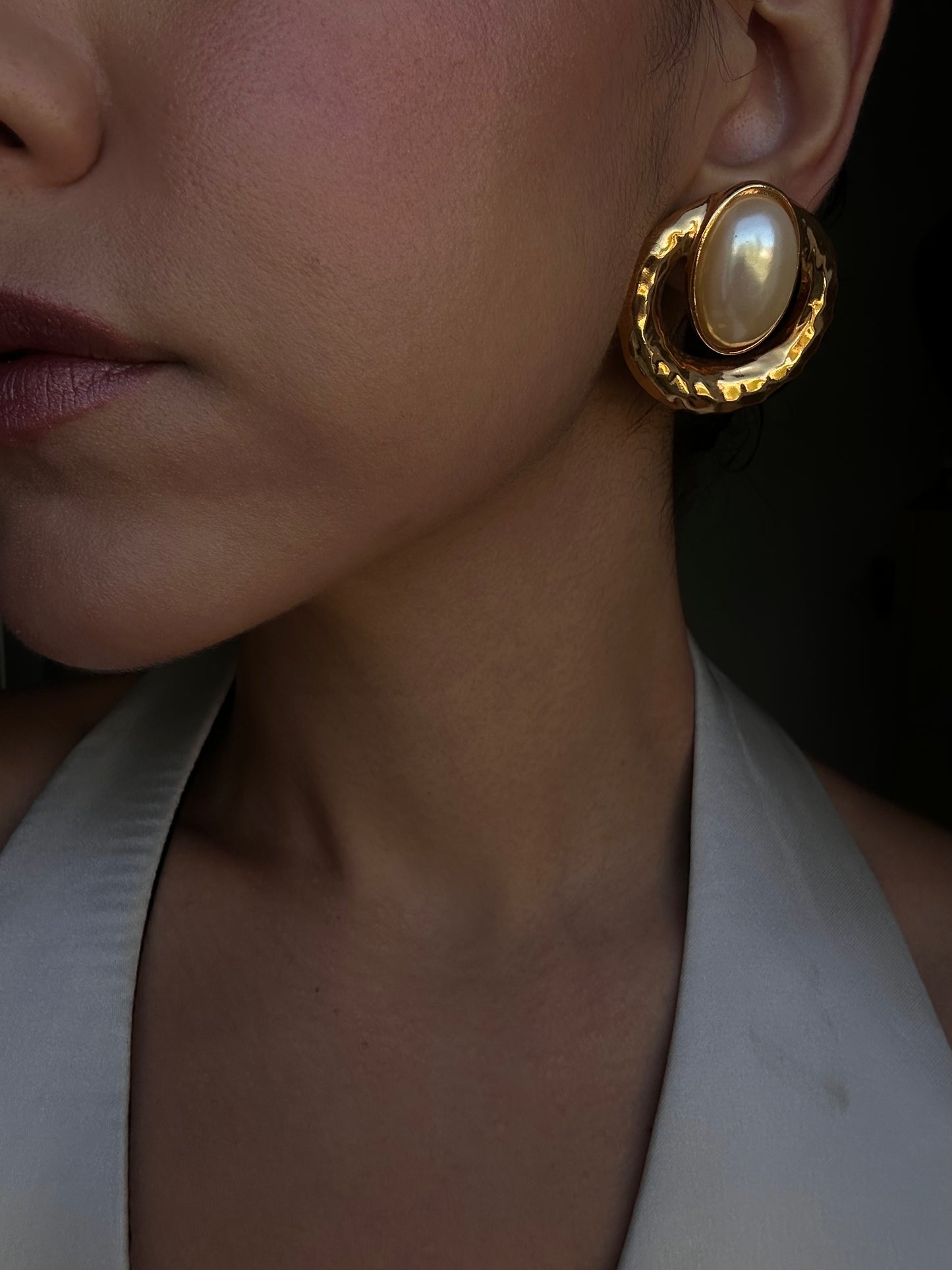 Golden Pearl Halo Earrings|Vintage Baazaar 