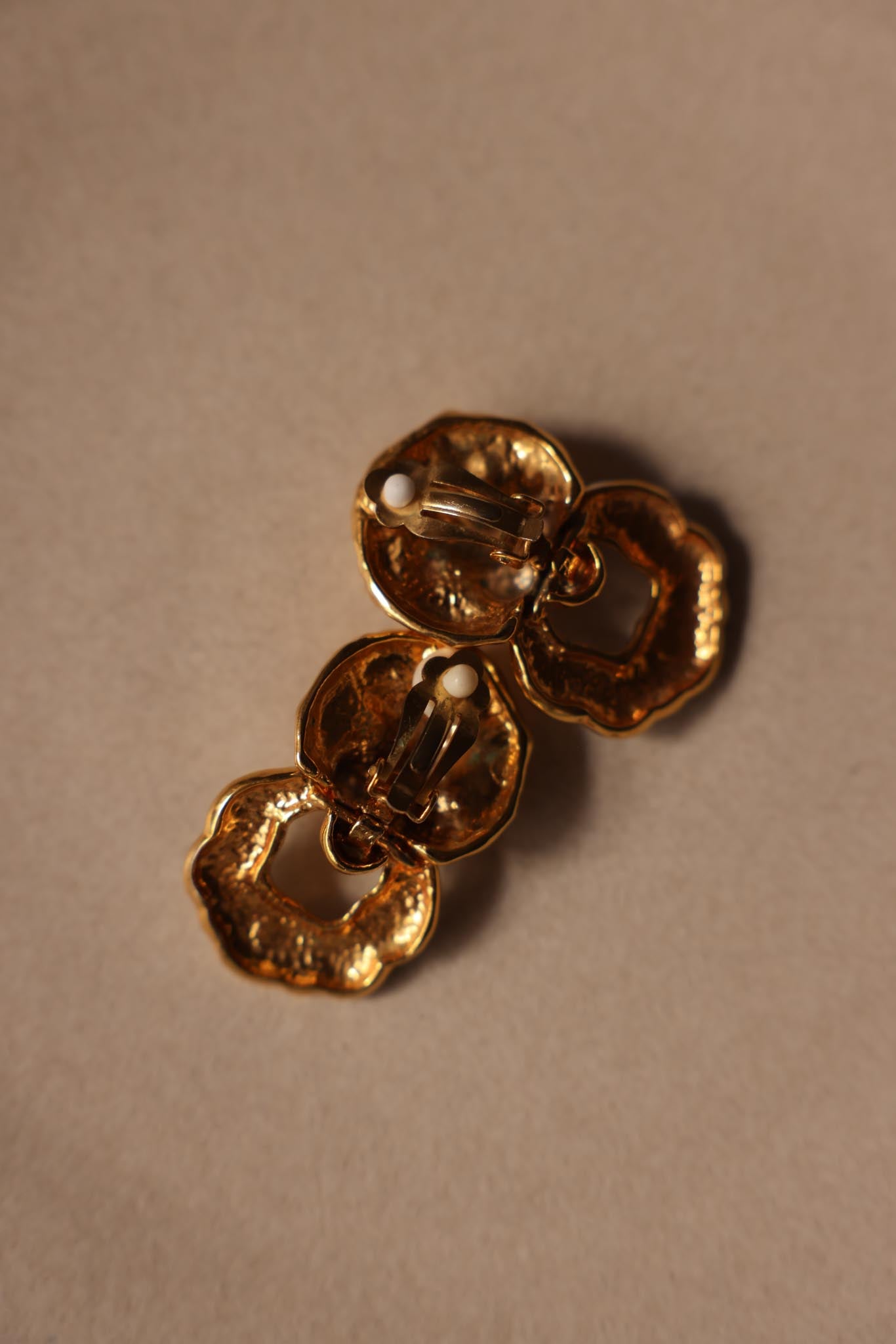 Two-Tone Lion Head Door Knocker Clip-On Earrings