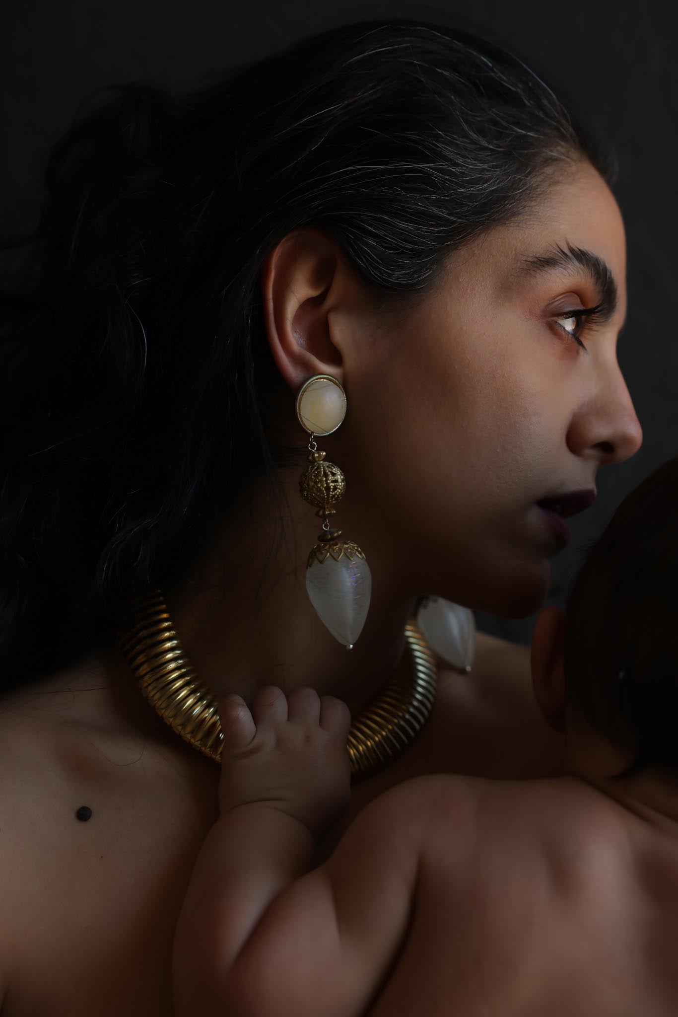 Gold-Tone Filigree Drop Clip-On Earrings with Clear Lucite Teardrop|Vintage Baazaar 
