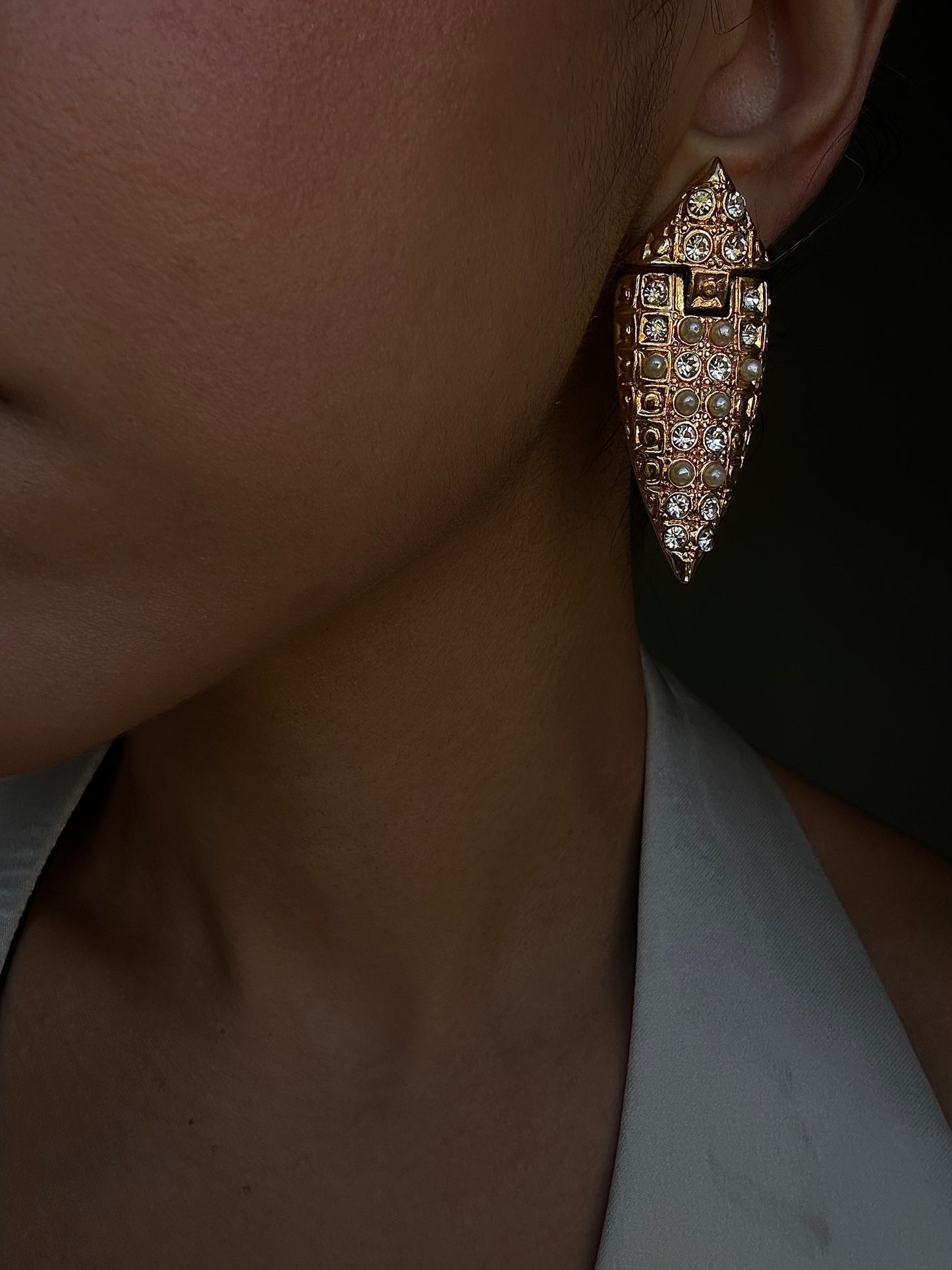 Imperial Shield Earrings|Vintage Baazaar 