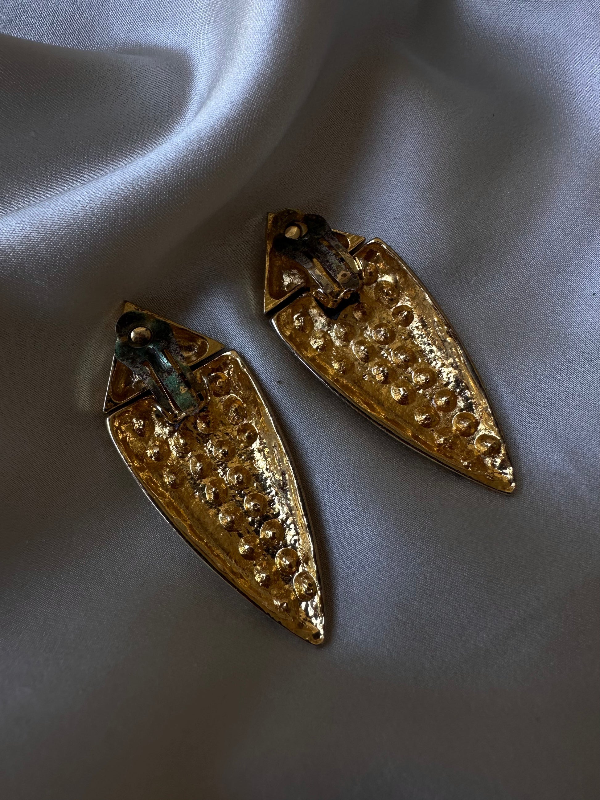 Imperial Shield Earrings|Vintage Baazaar 