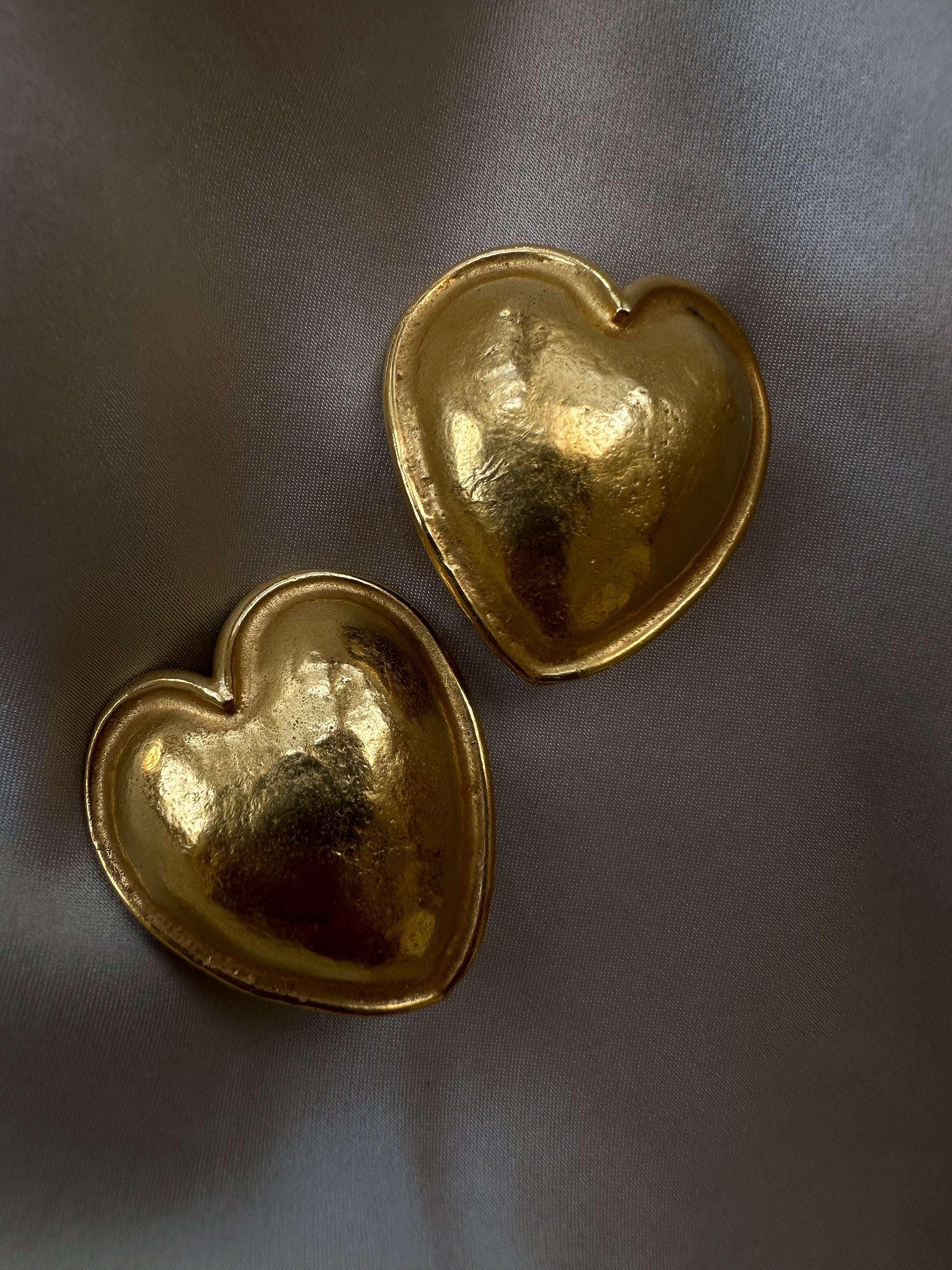 Golden Heart Earrings|Vintage Baazaar 