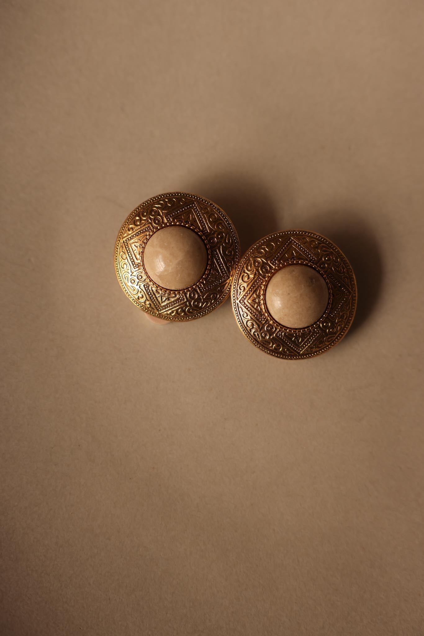 Round Gold plated  Cream Glass Center Clip-On Earrings