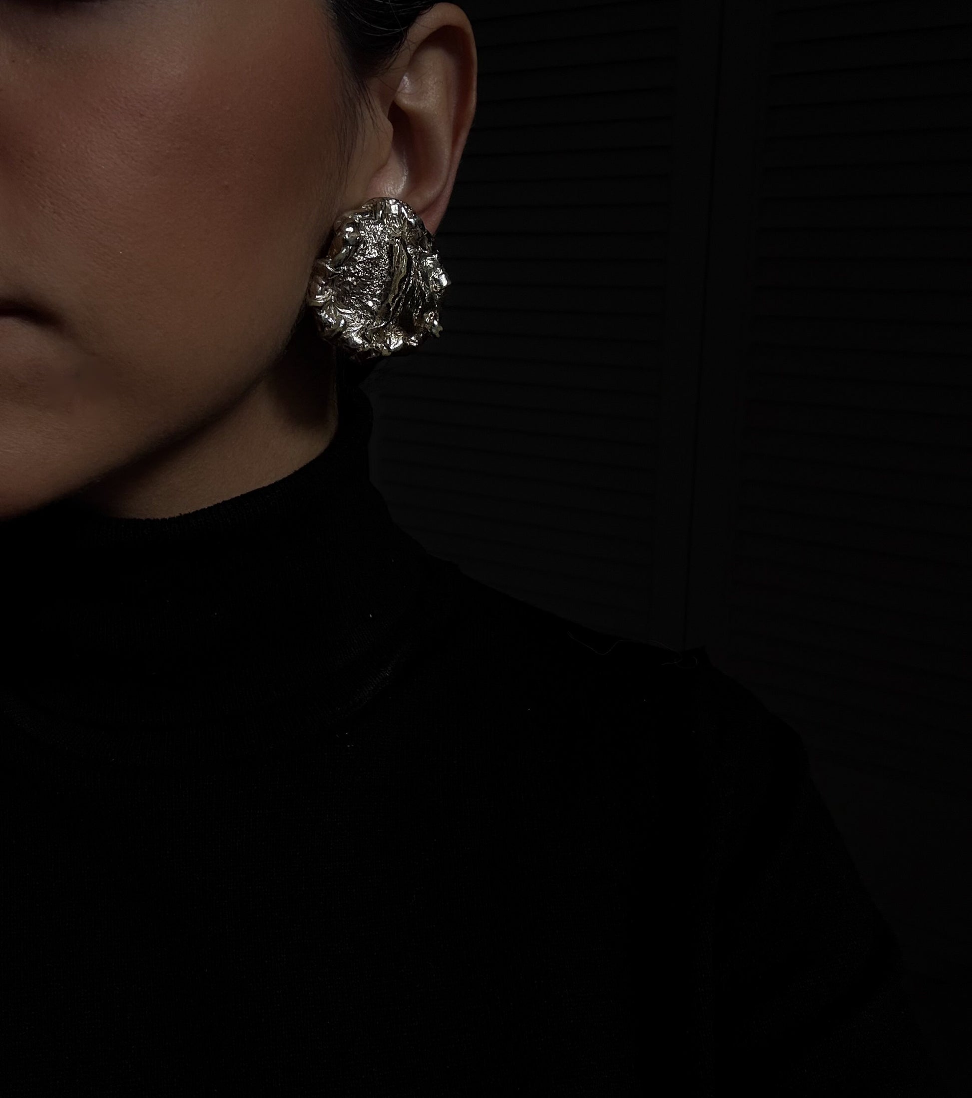Silver Sculpture Clip-On Earrings|Vintage Baazaar 