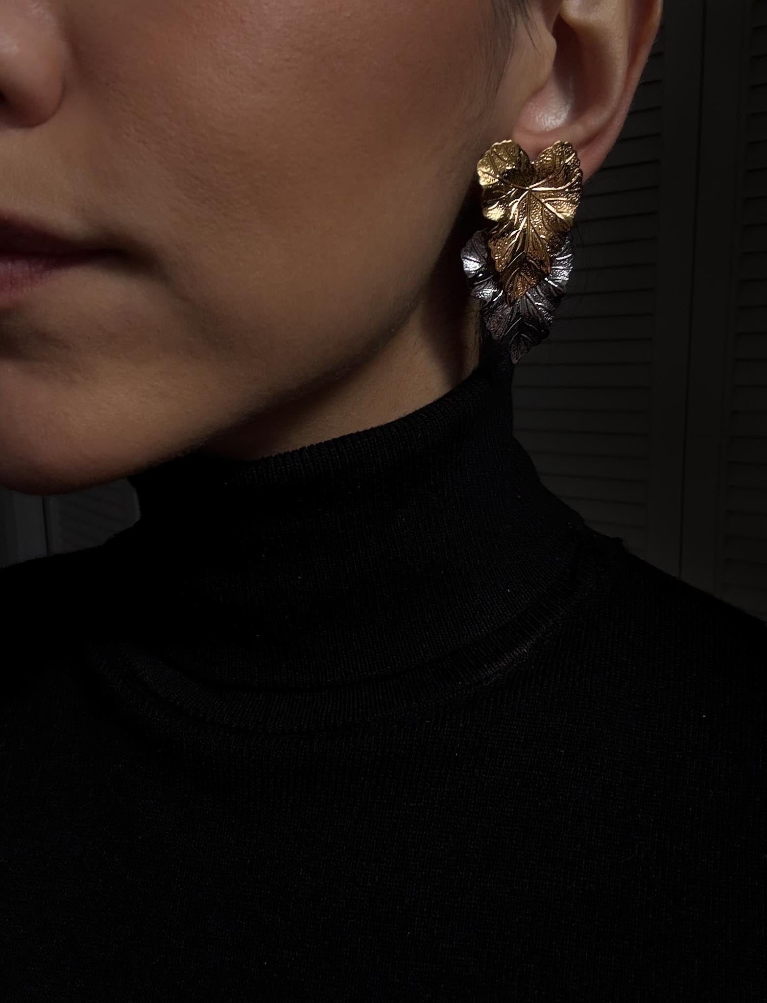 Two-Tone Leaf Earrings|Vintage Baazaar 
