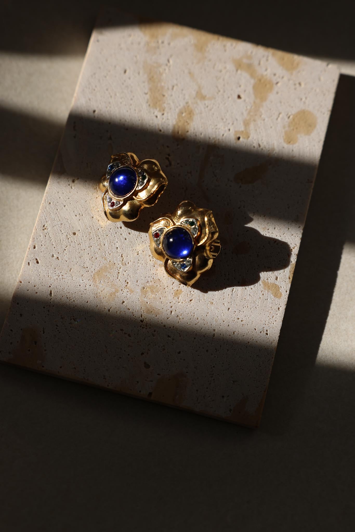 Gold-Tone Blue Cabochon Clip-On Earrings
