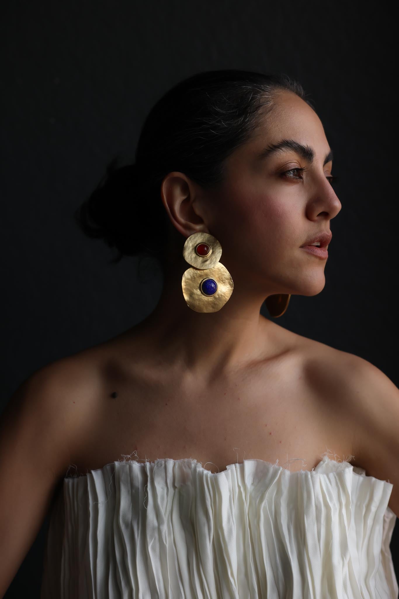 1980s Oversized Round Gold-Tone Clip-On Earrings with Red and Blue Centers
