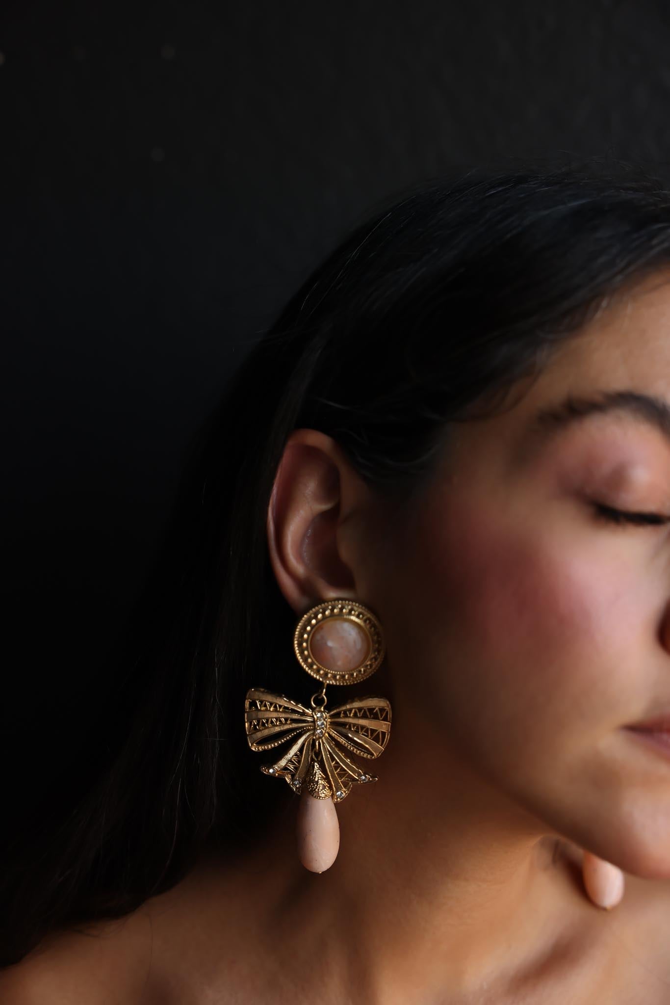 Peach-Toned Bow Clip-On Earrings|Vintage Baazaar 
