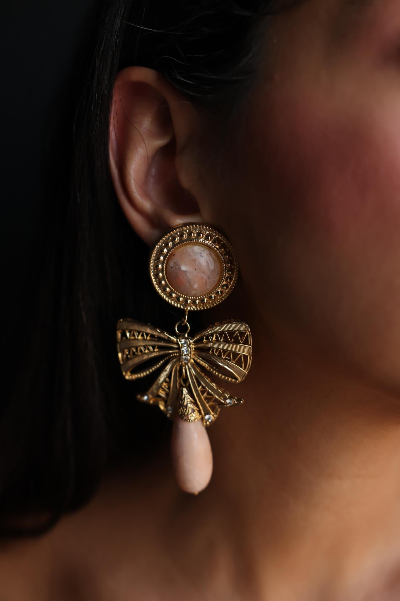 Peach-Toned Bow Clip-On Earrings|Vintage Baazaar 