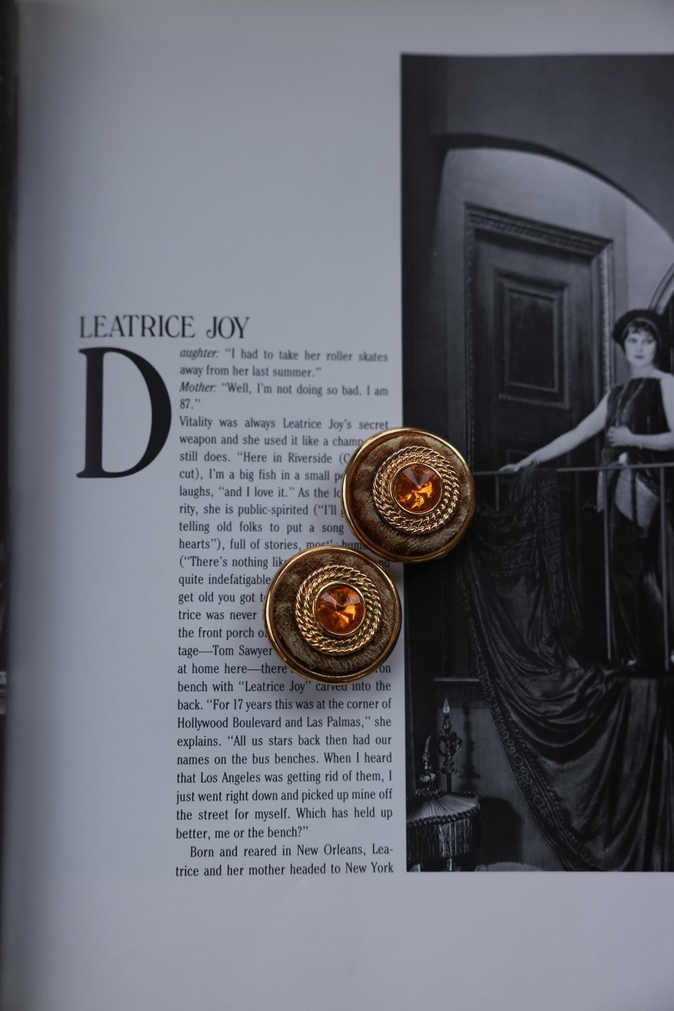 Golden Radiance Clip-On Earrings|Vintage Baazaar 