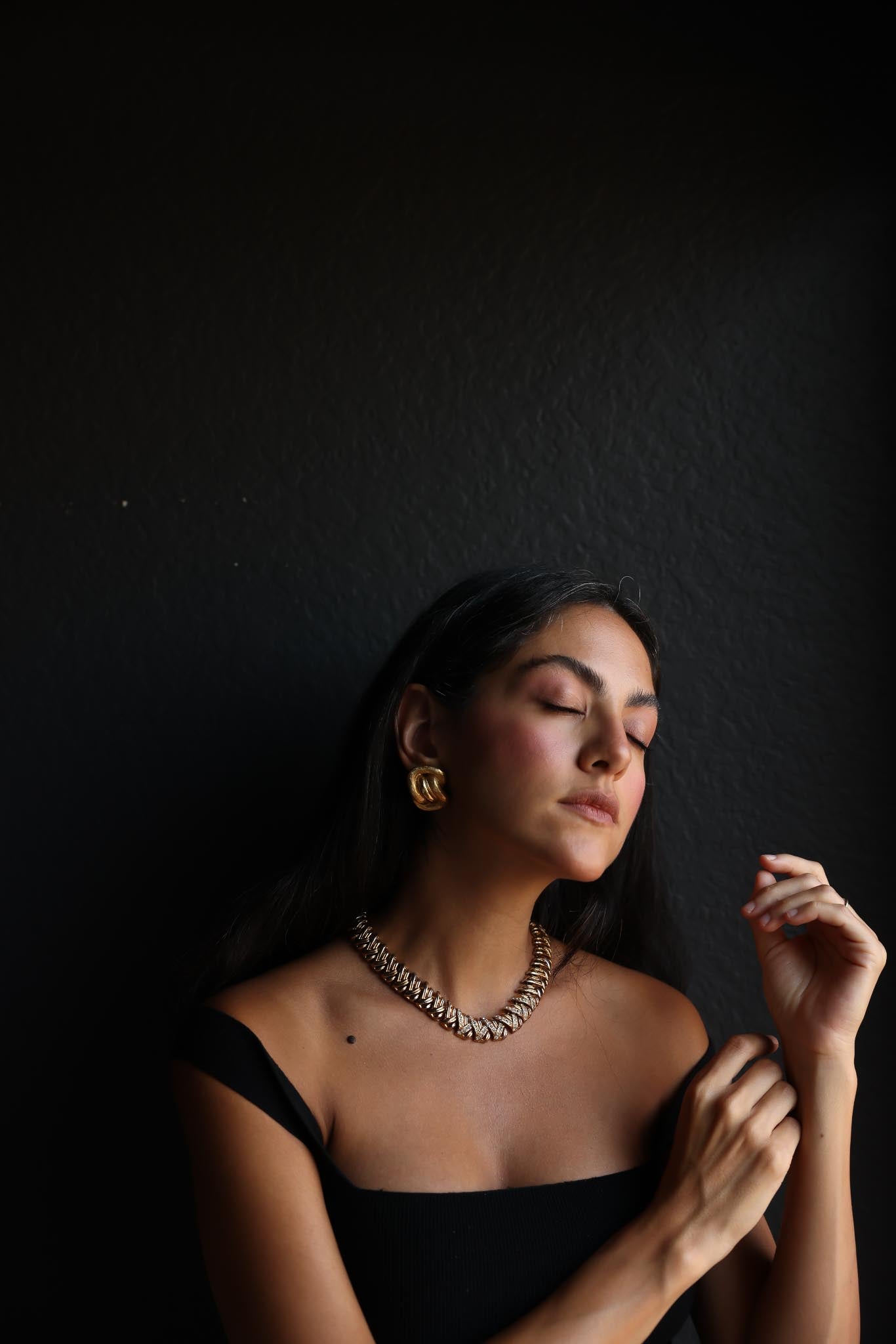 Gold-Tone Rhinestone Woven Necklace|Vintage Baazaar 