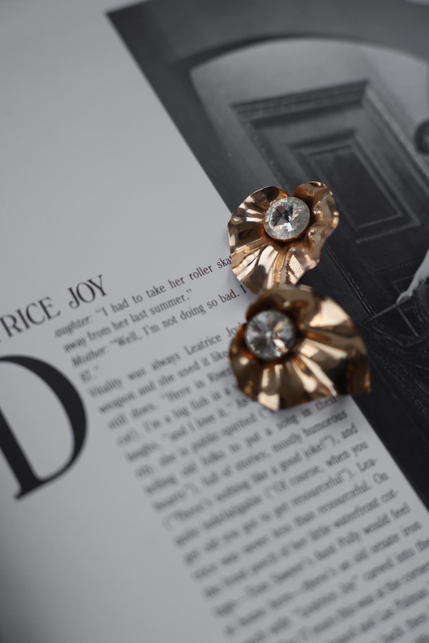 Radiant Floral Crystal Earrings|Vintage Baazaar 