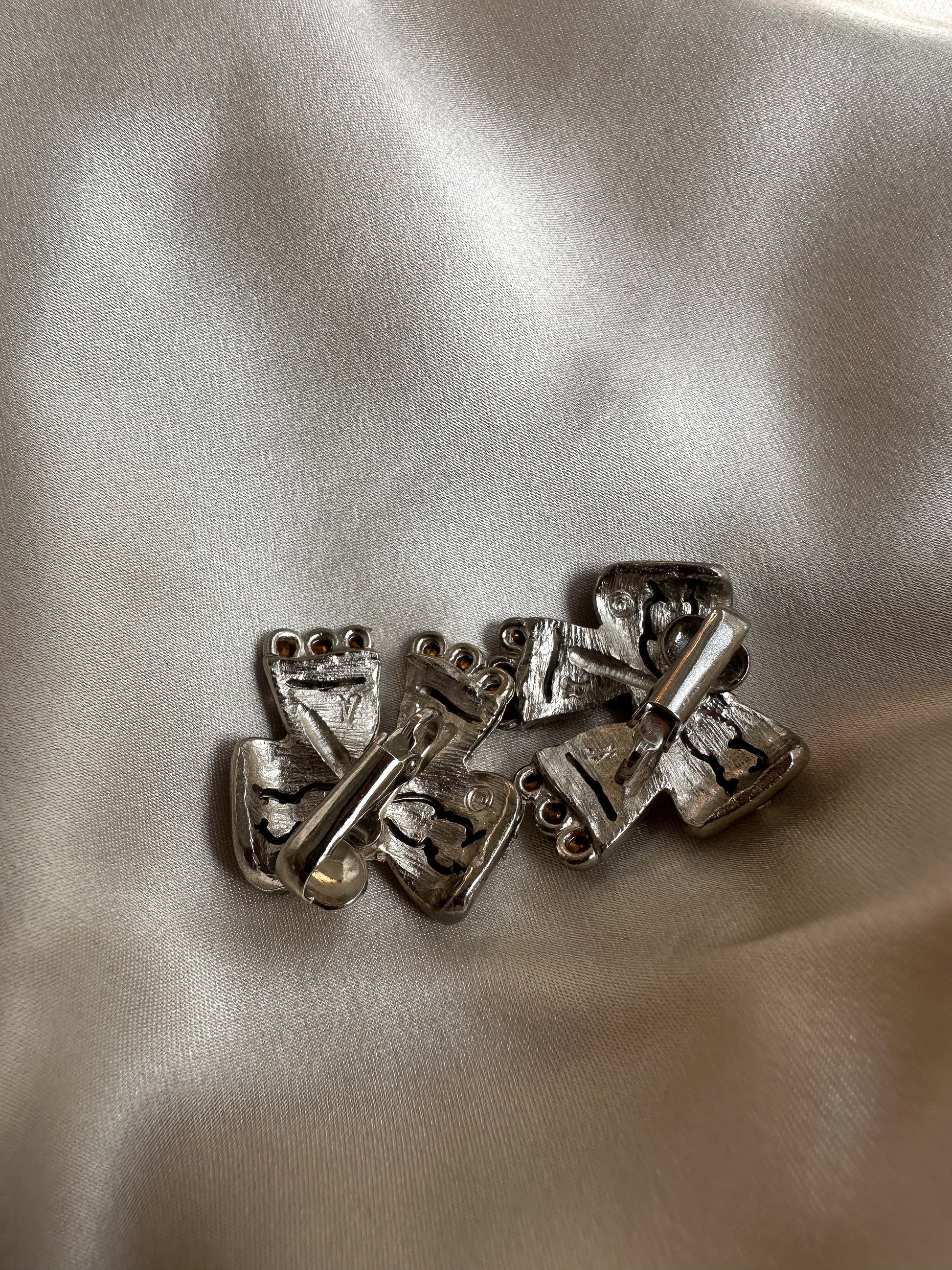 Rhinestones Bow Earrings|Vintage Baazaar 