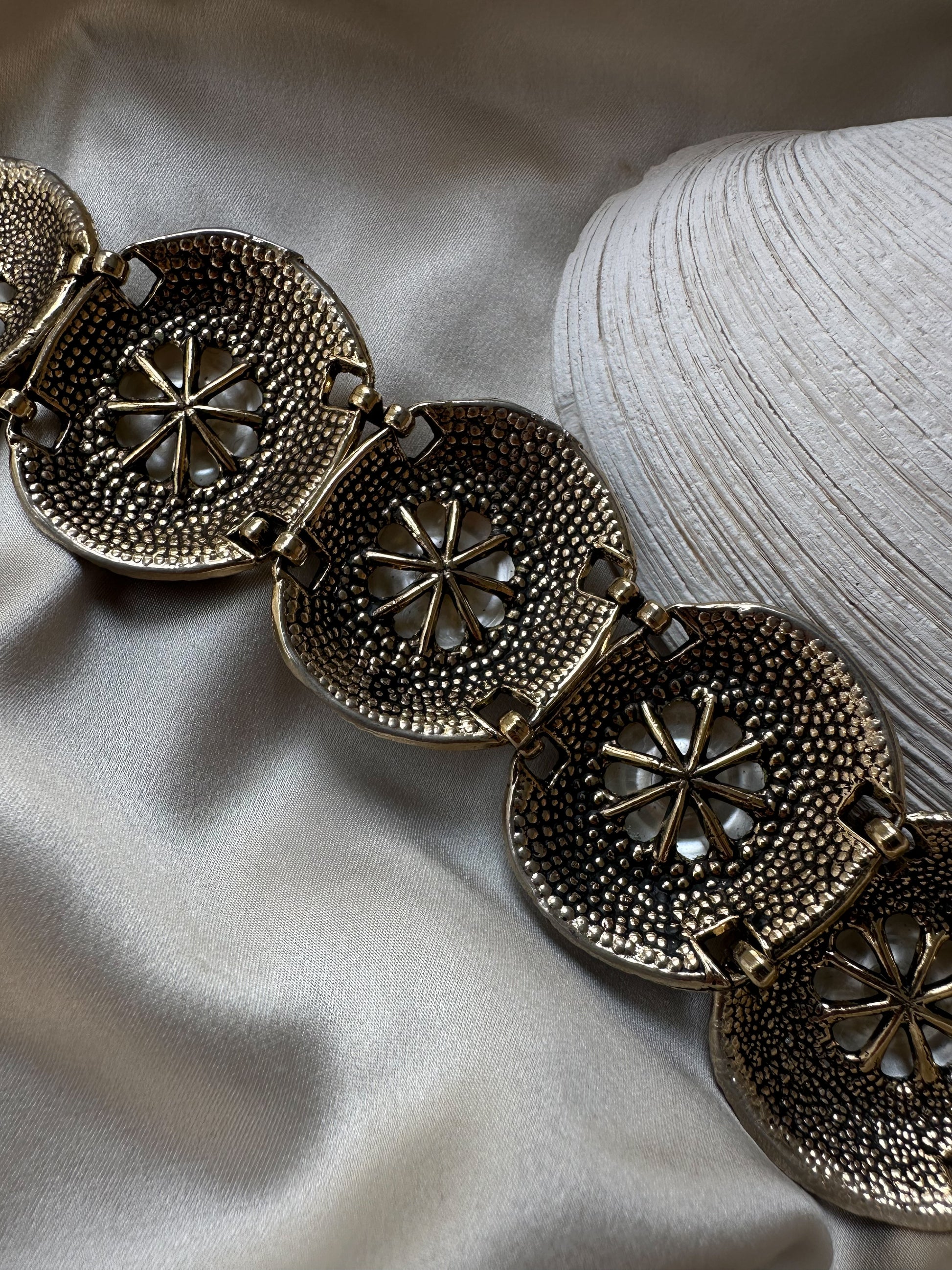 Baroque Pearl Bracelet|Vintage Baazaar 