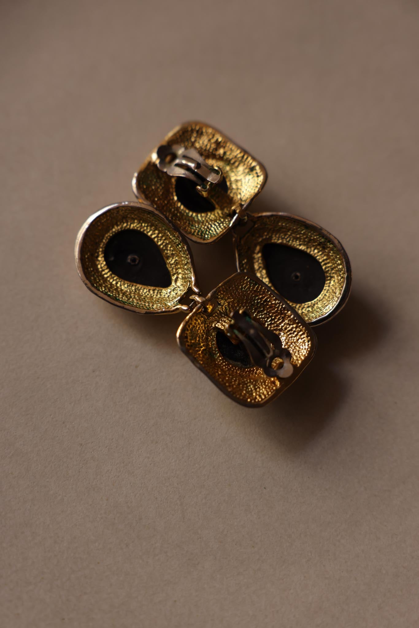 Clip-On Earrings with Black Cabochons|Vintage Baazaar 