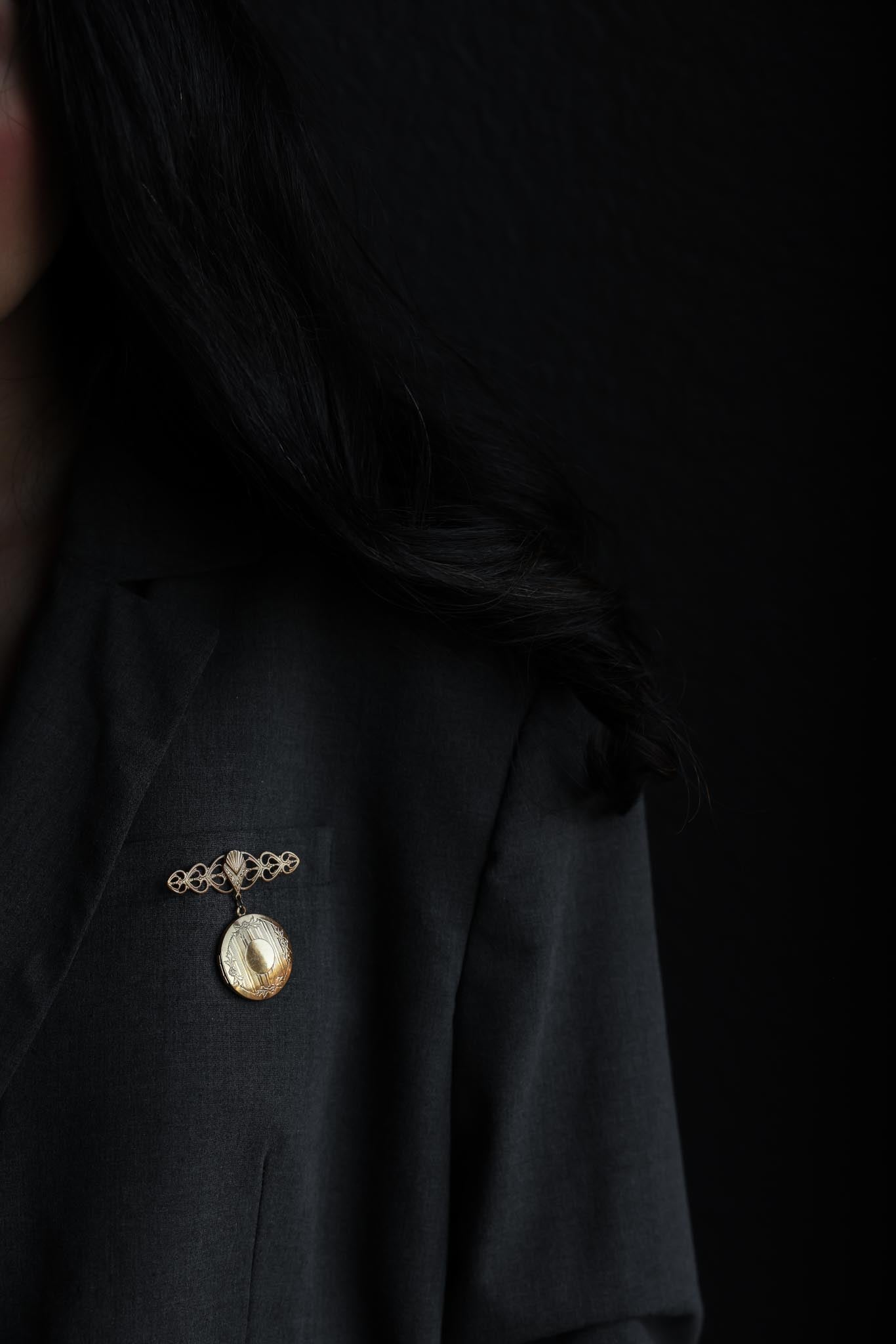 Gold Locket Brooch with Filigree Detail