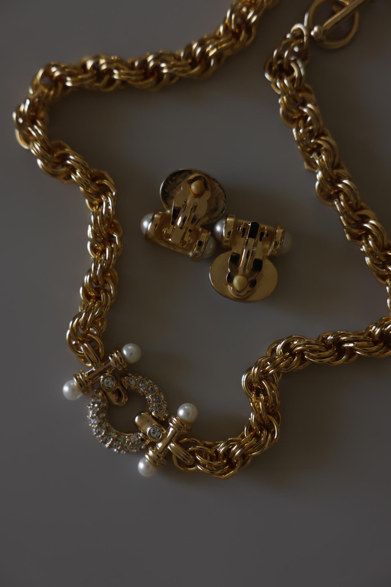 Gold Tone Rope Chain Necklace & Faux Pearl Rhinestone Clip-On Earrings Set