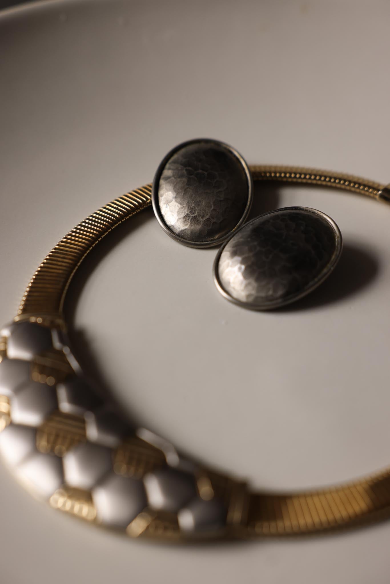 Mixed Metal Honeycomb Collar Necklace and Hammered Silver Earrings Set|Vintage Baazaar 