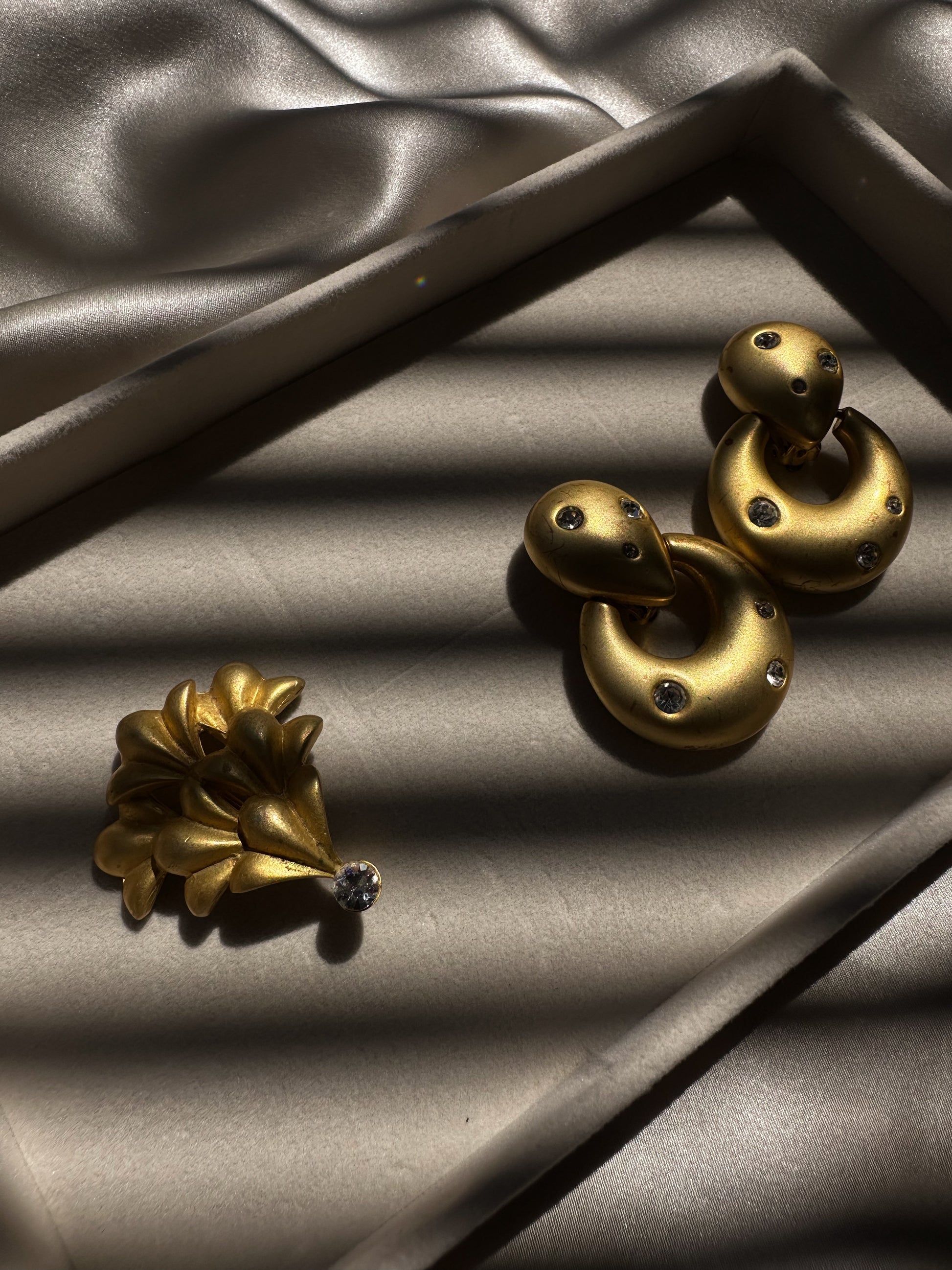Gilded Galaxy Earrings|Vintage Baazaar 