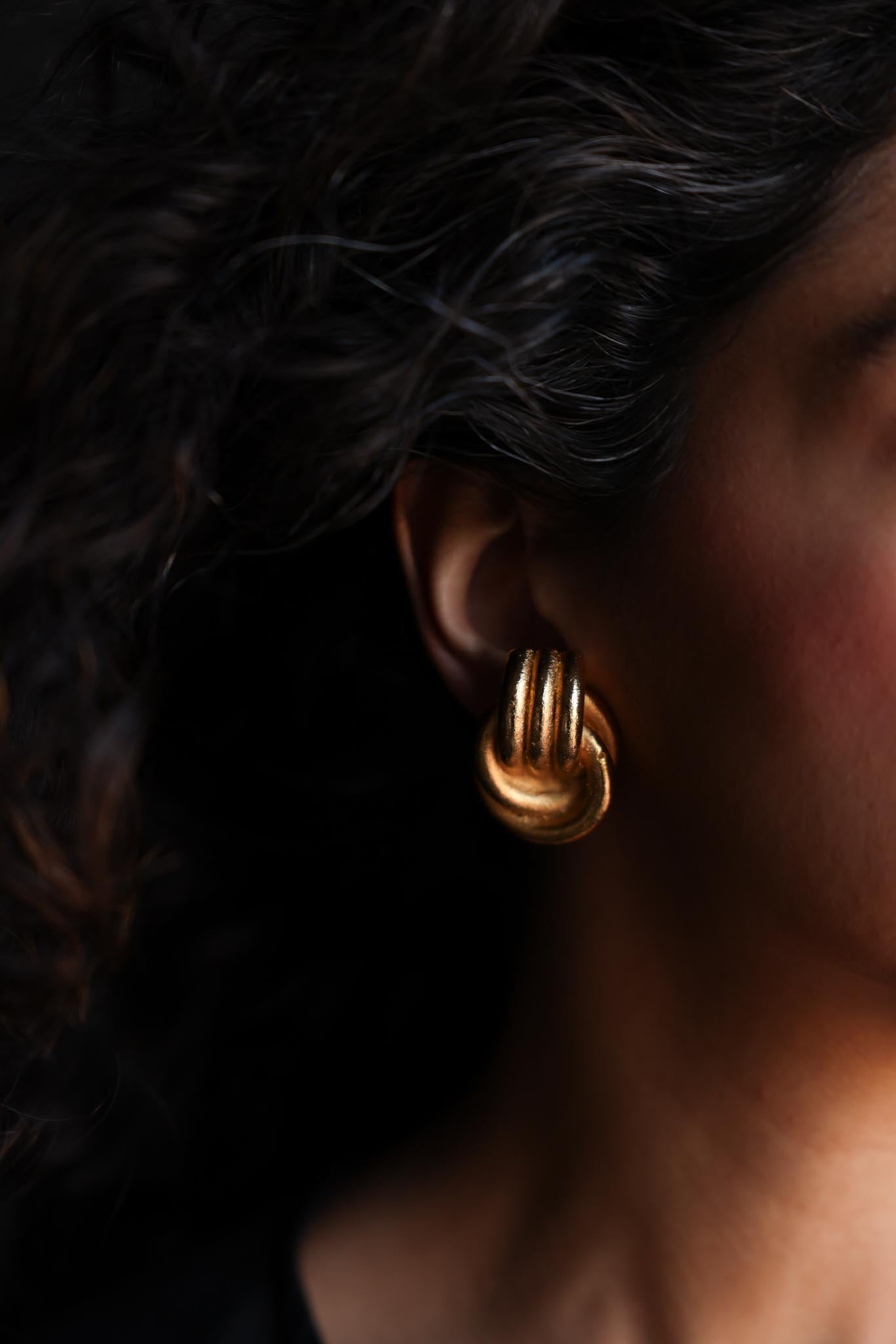 Twisted Knot Clip-On Earrings|Vintage Baazaar 