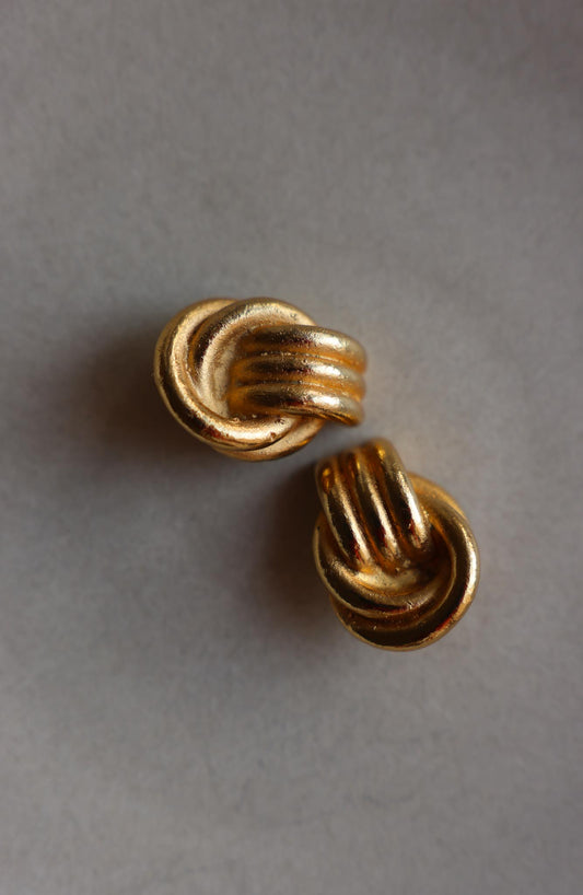 Twisted Knot Clip-On Earrings|Vintage Baazaar 