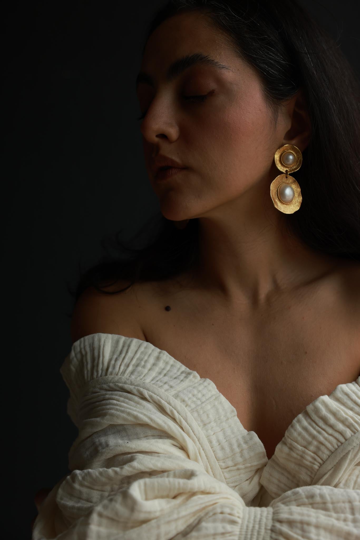 10K Gold Filled Pearl-Tone Drop Clip-On Earrings