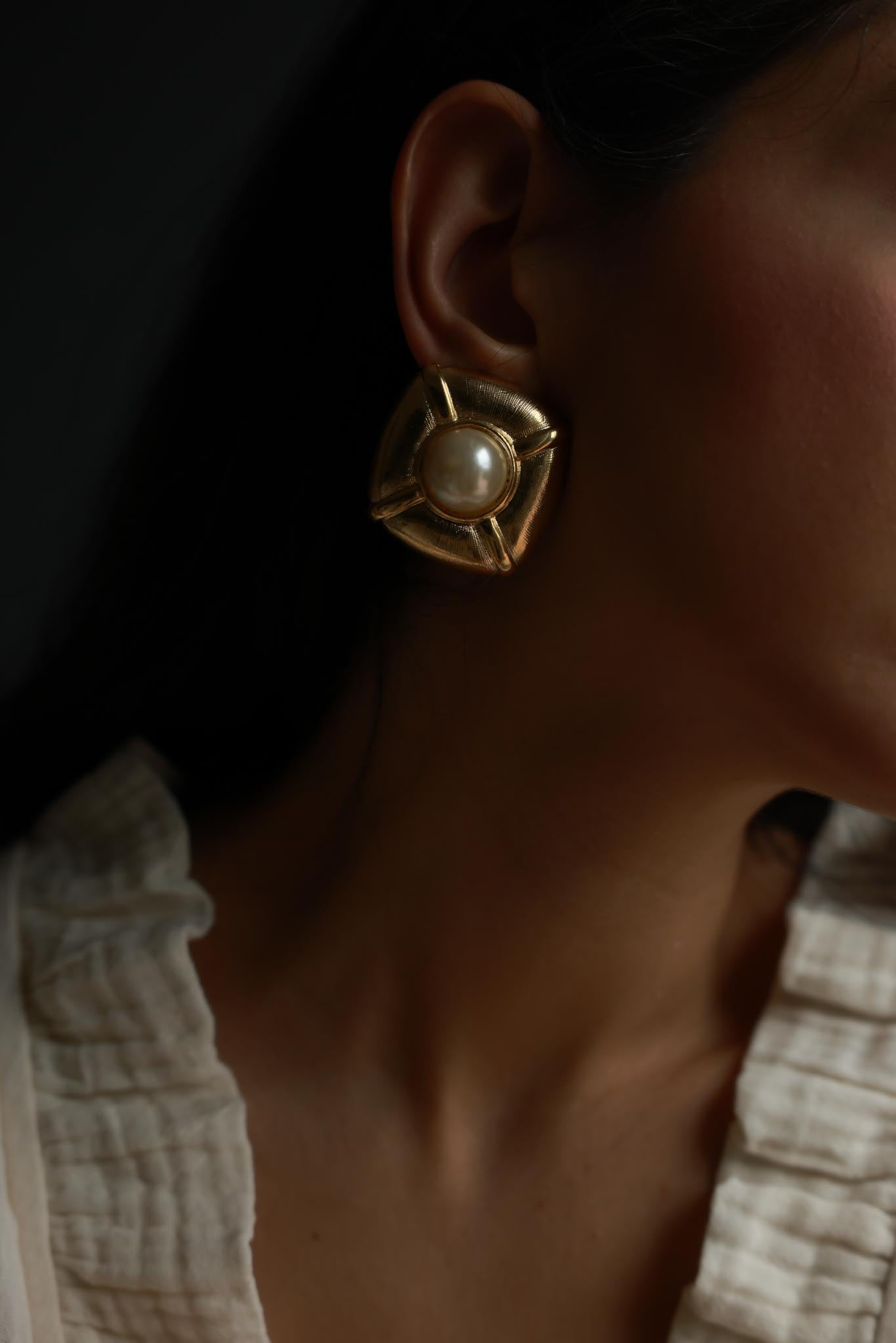 Oversized Gold-Plated Faux Pearl Clip-On Earrings|Vintage Baazaar 