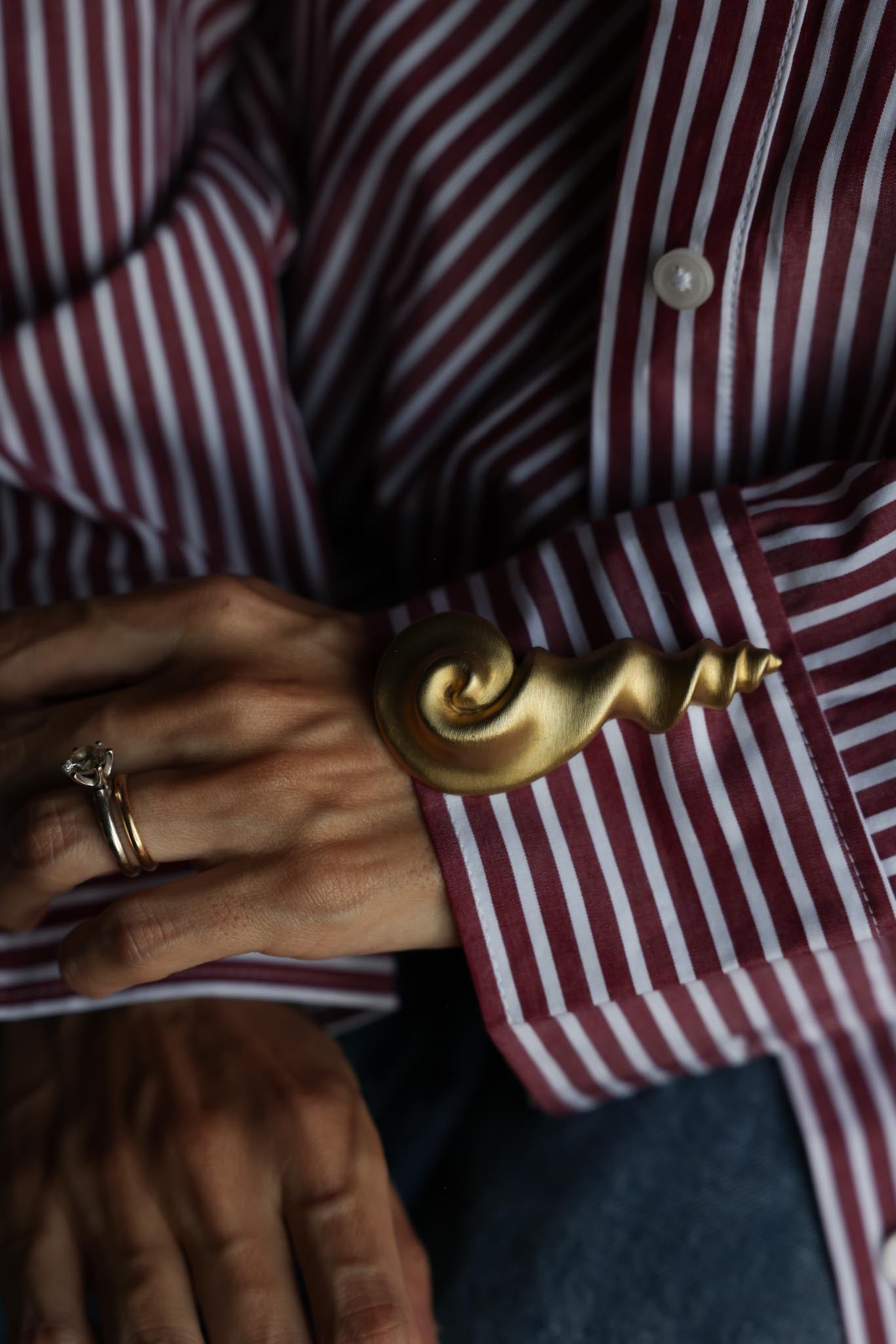 Matte Gold Shell Brooch