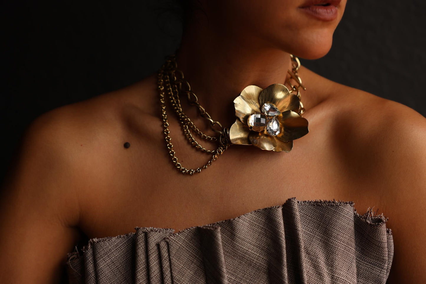 Golden Bloom Necklace|Vintage Baazaar 