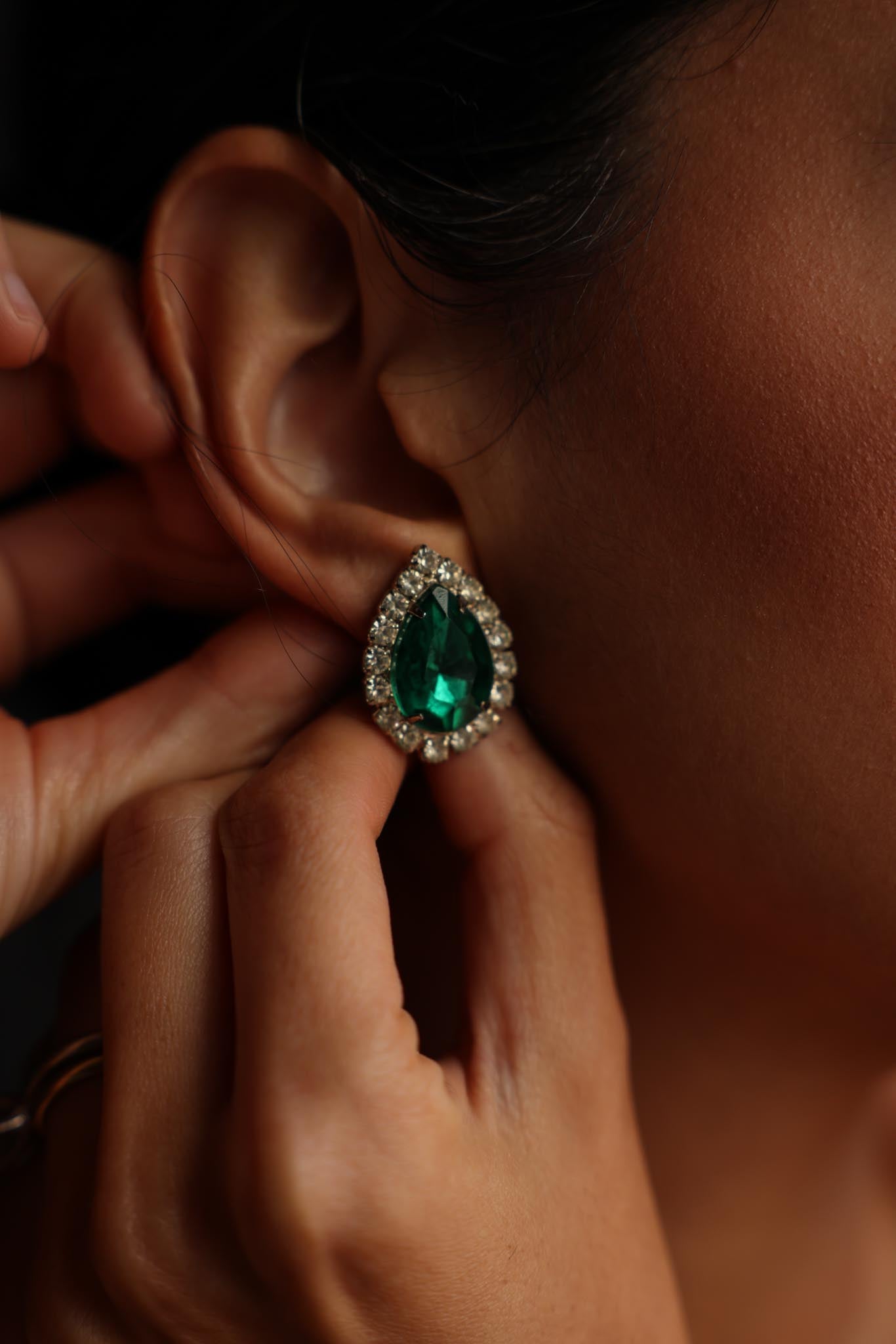 Emerald Radiance Earrings|Vintage Baazaar 