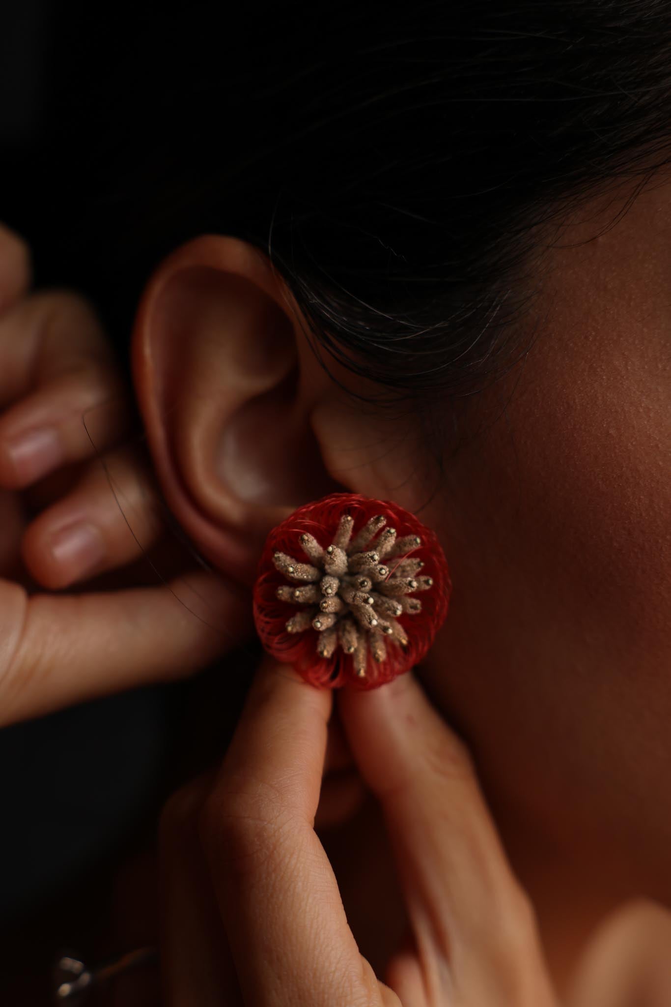 Coral Bloom Clip-On Earrings|Vintage Baazaar 