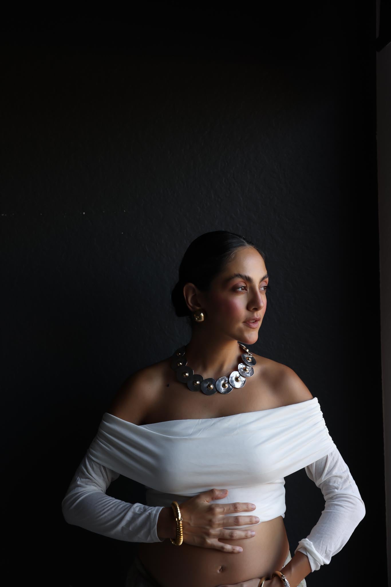 Two-Tone Hammered Disc Statement Collar Necklace|Vintage Baazaar 