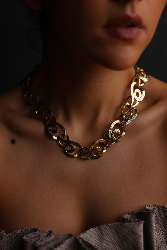 Vintage Swirl-Link Gold-Tone Necklace|Vintage Baazaar 
