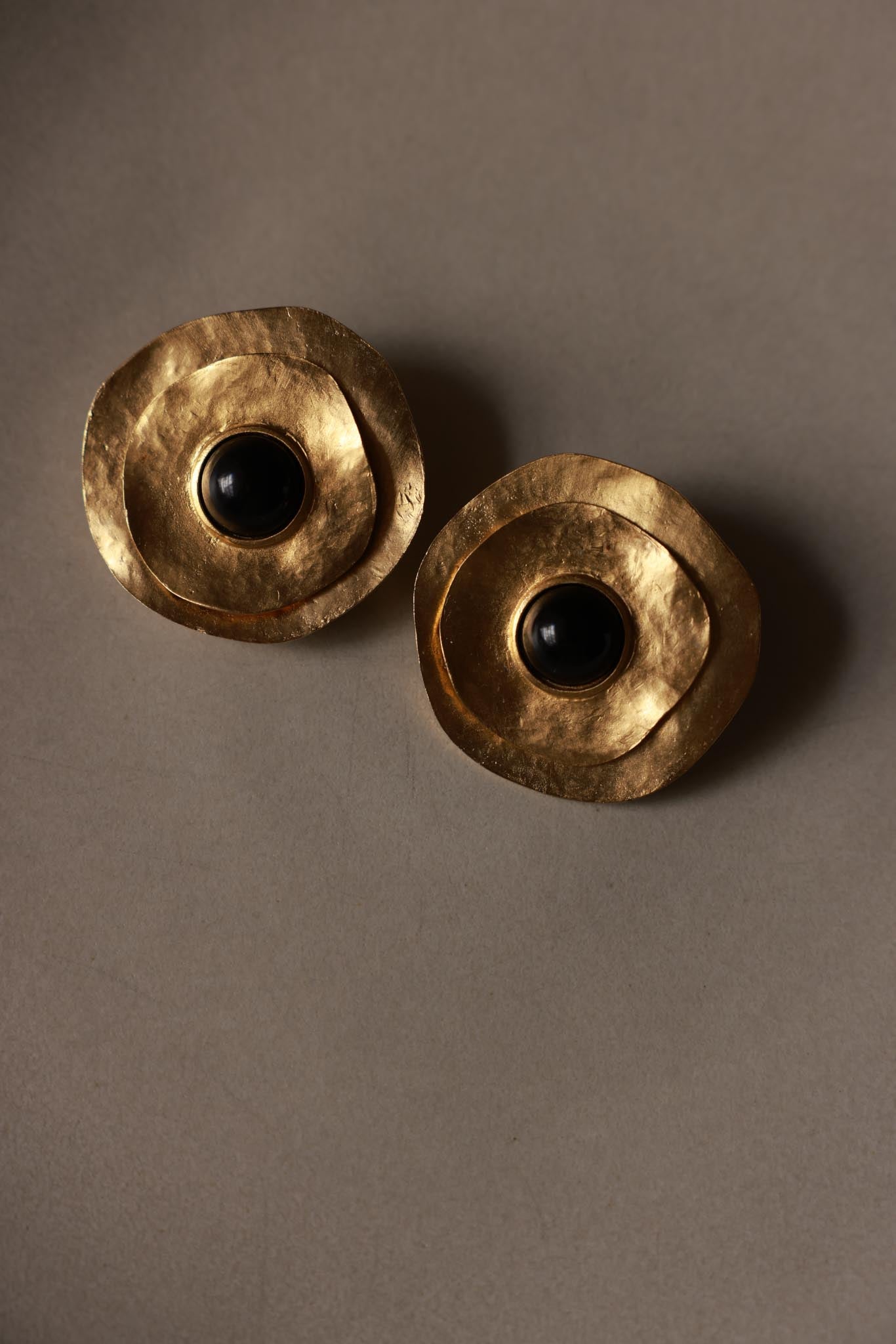 1980s Unsigned Les Bernard Gold Tone Sculptural Clip-On Earrings with Black Centers