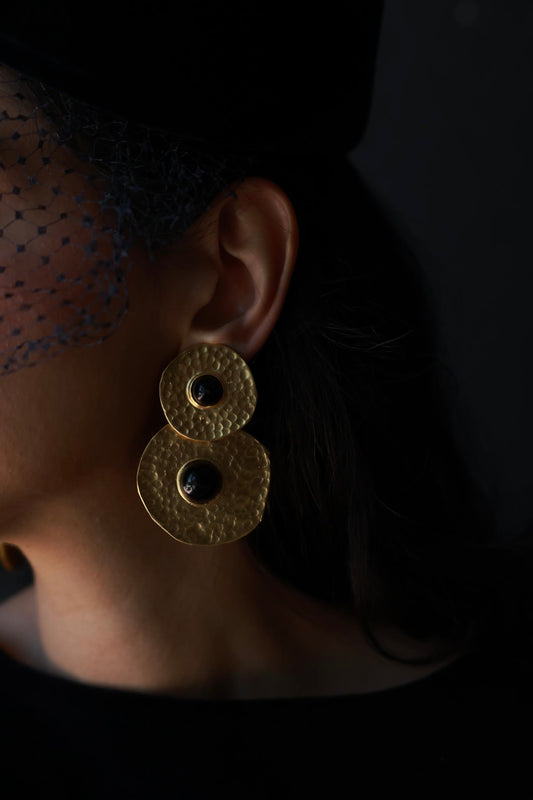 Gold Filled Hammered Disc Clip-On Earrings with Black Centers|Vintage Baazaar 