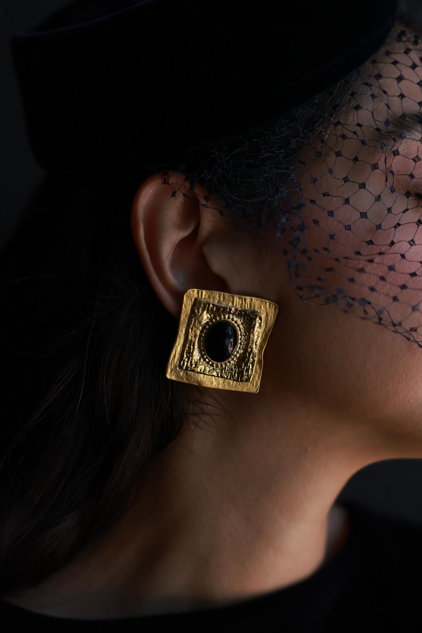 Gold Plated Textured Square Clip-On Earrings with Black Centers|Vintage Baazaar 