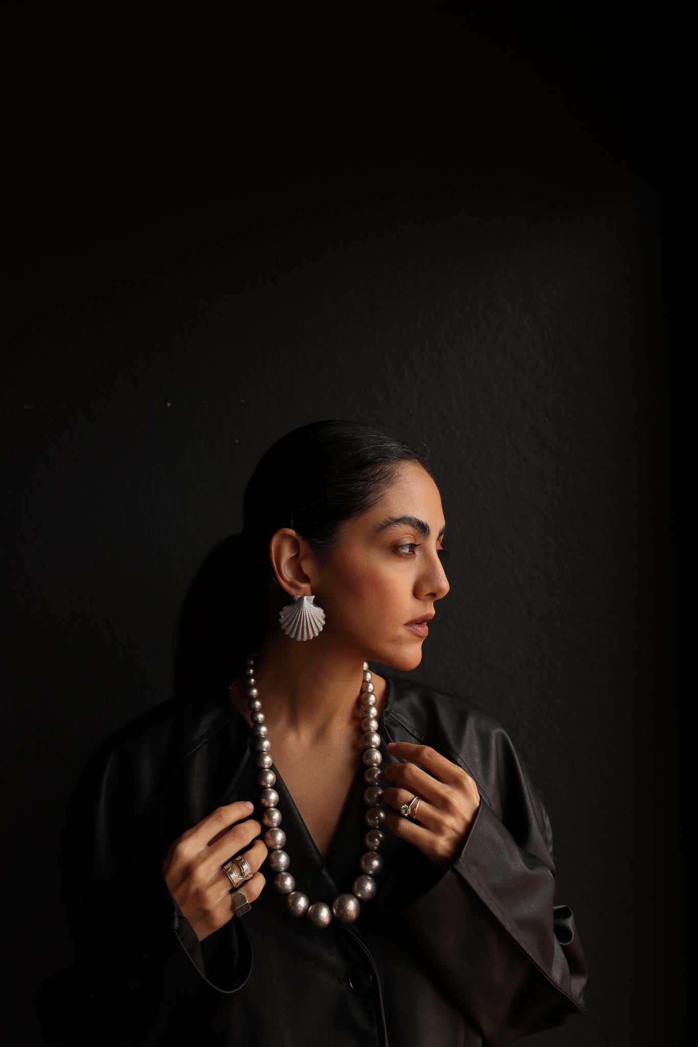 Silver-Tone Graduated Beaded Necklace|Vintage Baazaar 