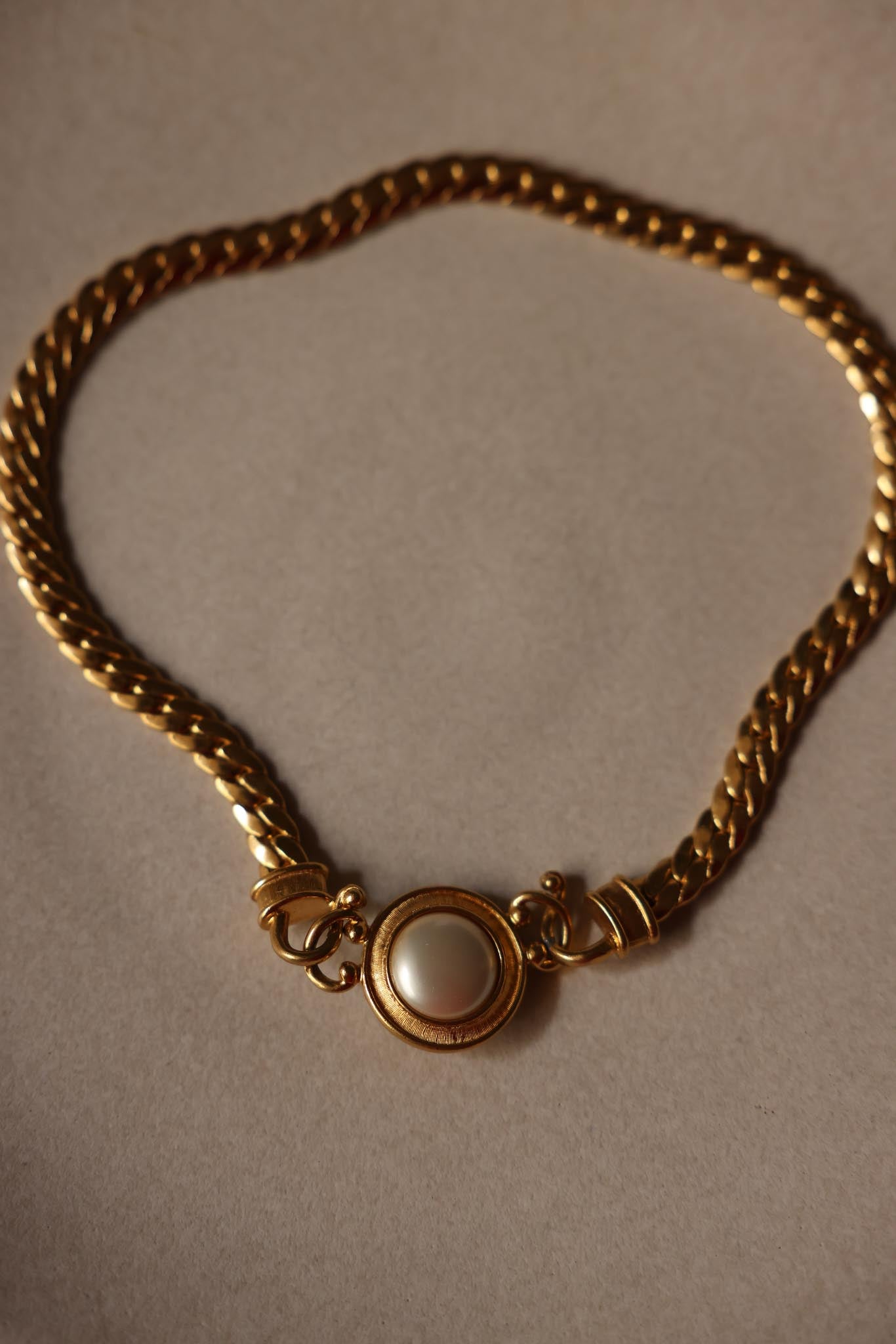 Convertible Black & Pearl Centerpiece Necklace|Vintage Baazaar 