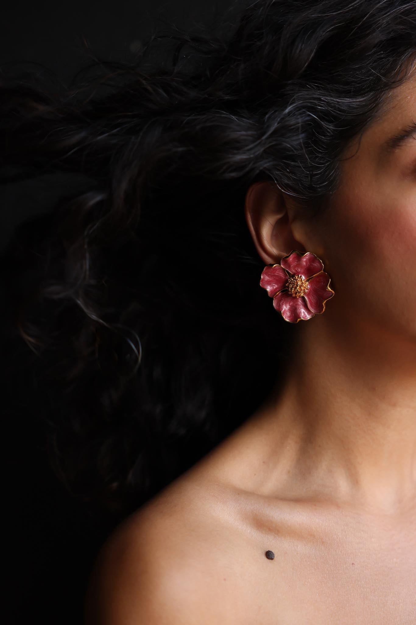 Blossom Blush Clip-On Earrings|Vintage Baazaar 