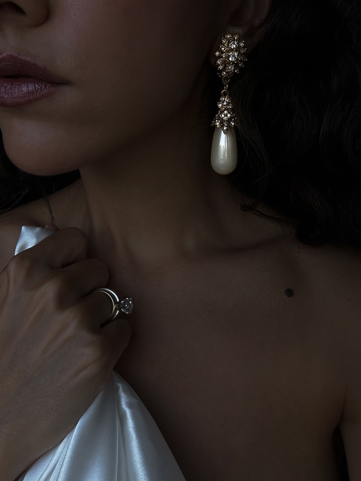 Opulent Pearl Drops|Vintage Baazaar 