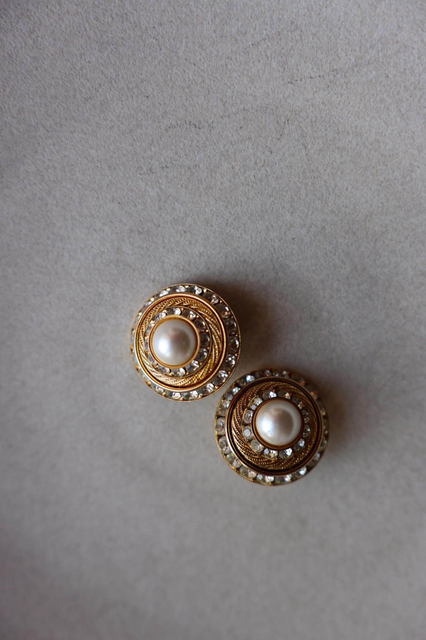 Golden Halo Clip-On Earrings with Faux Pearl and Rhinestones|Vintage Baazaar 