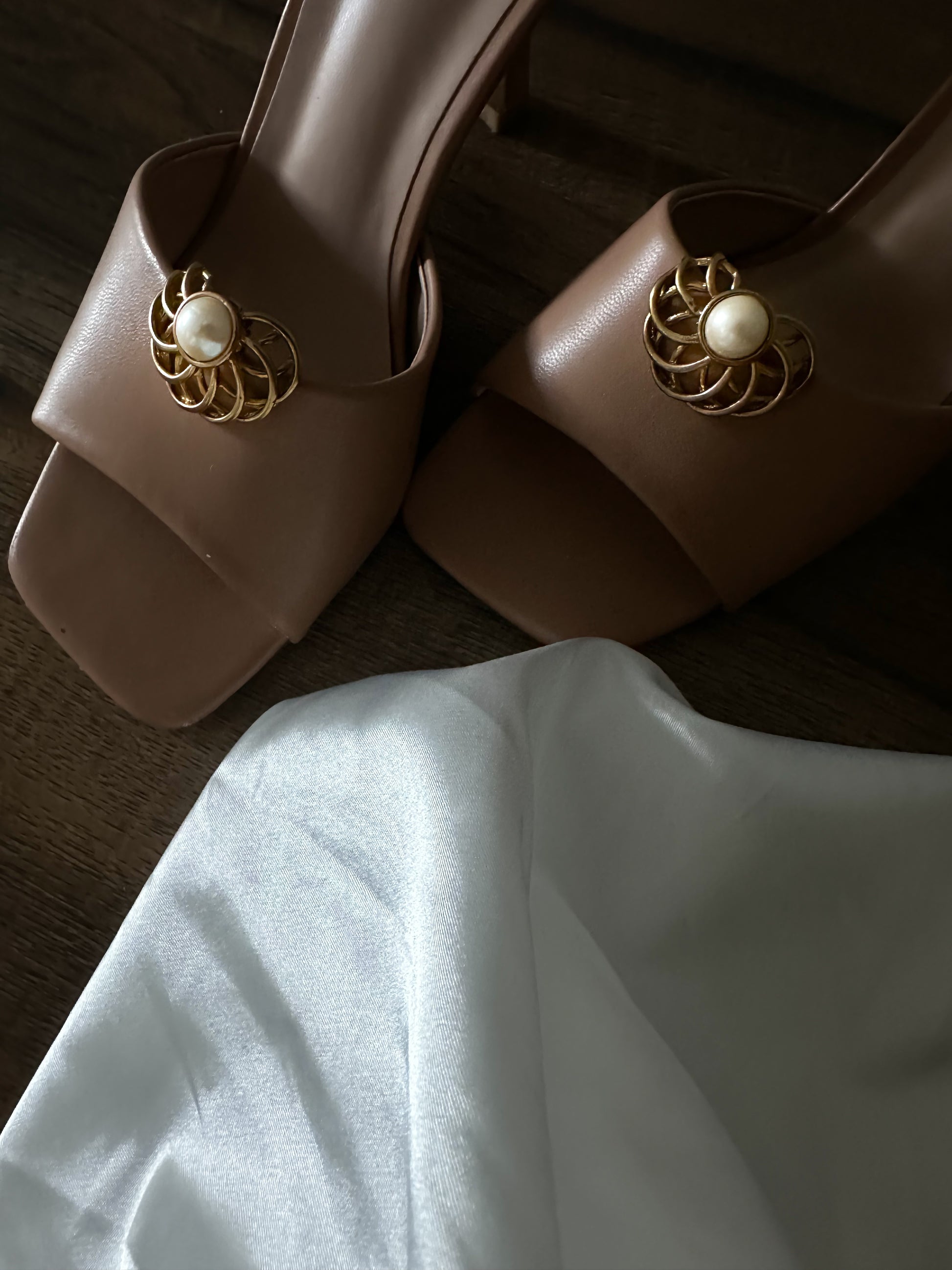 Golden Bloom Clips|Vintage Baazaar 