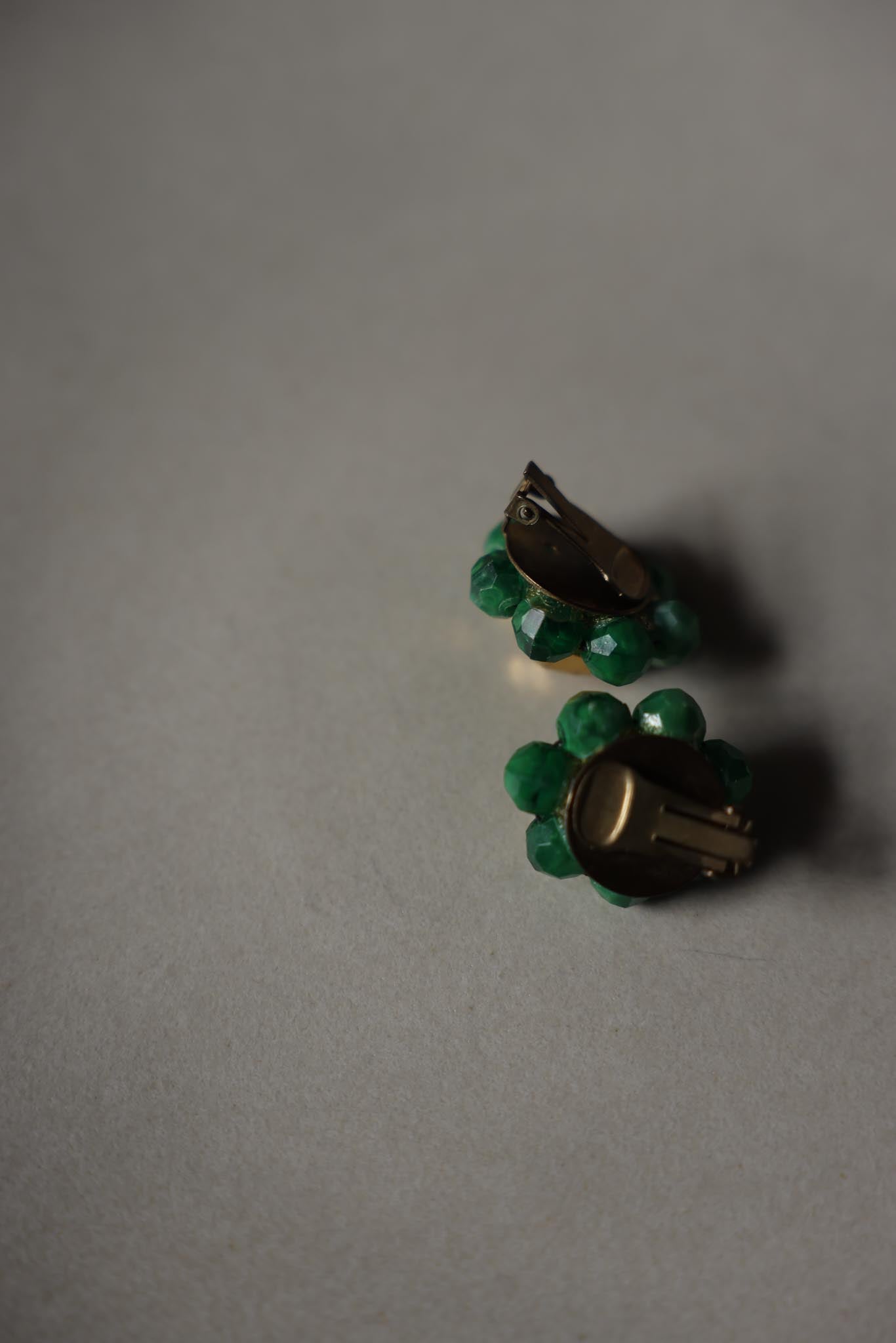 Emerald Bloom Clip-On Earrings|Vintage Baazaar 
