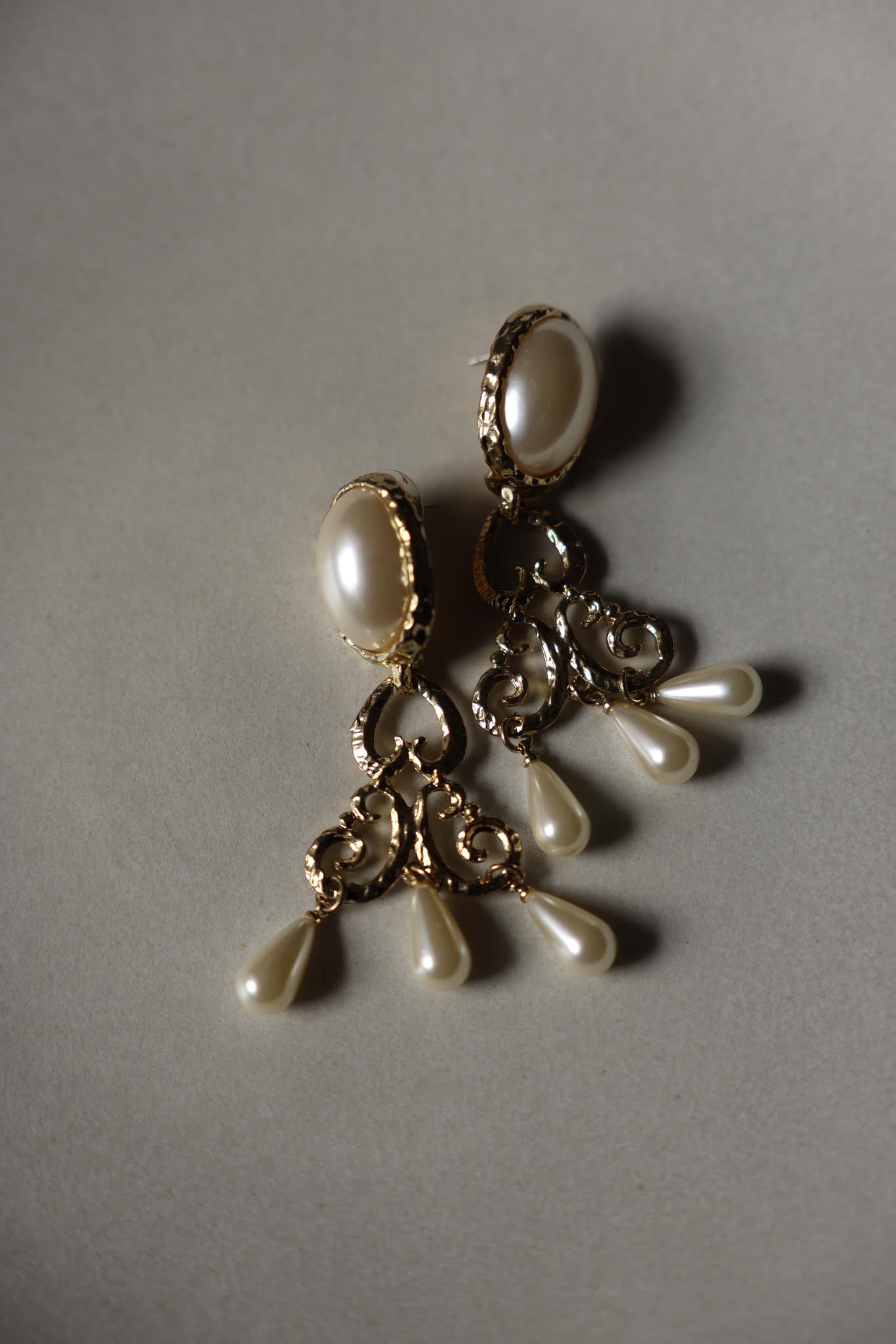 Pearl Chandelier Earrings|Vintage Baazaar 