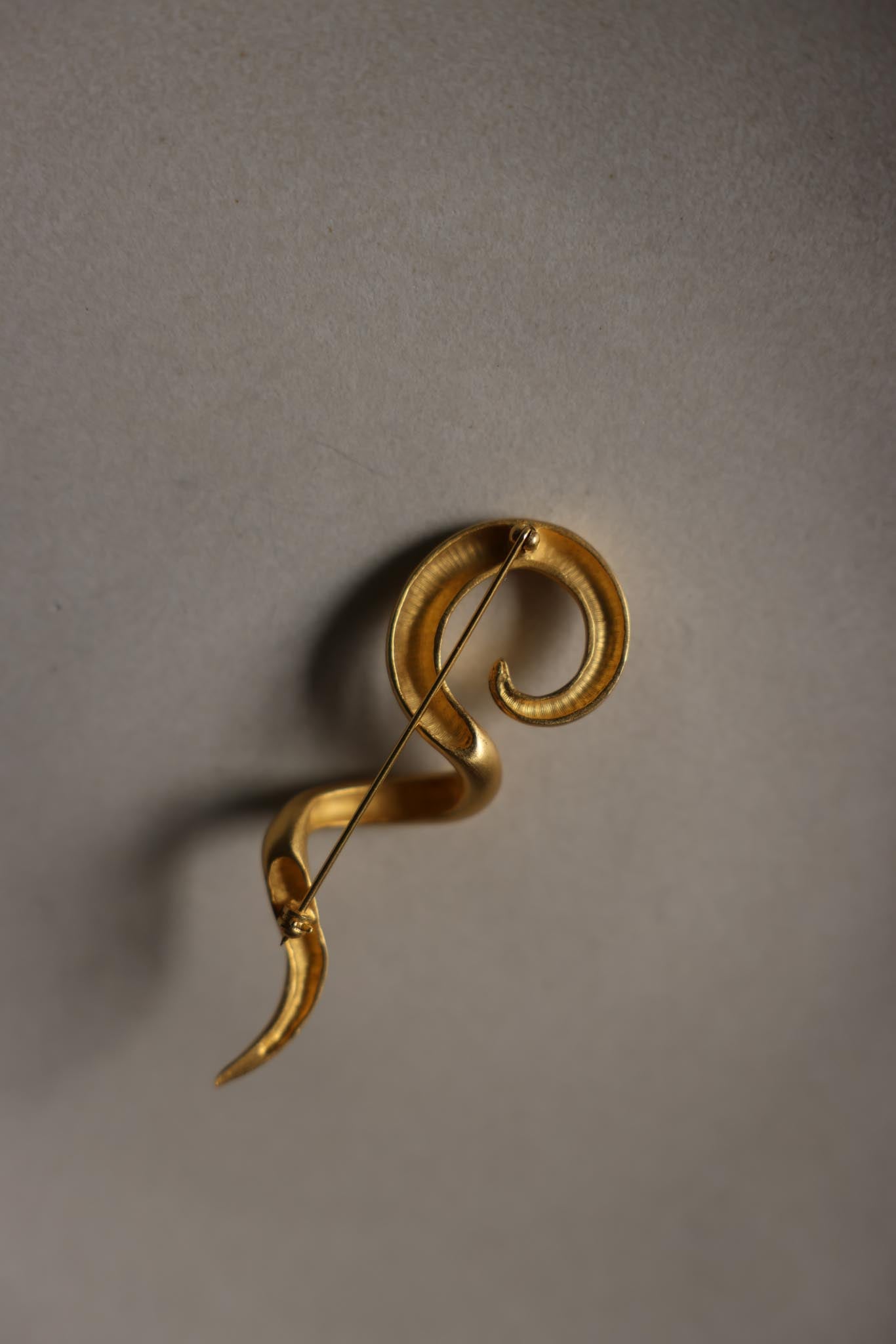 Golden Swirl Statement Brooch|Vintage Baazaar 