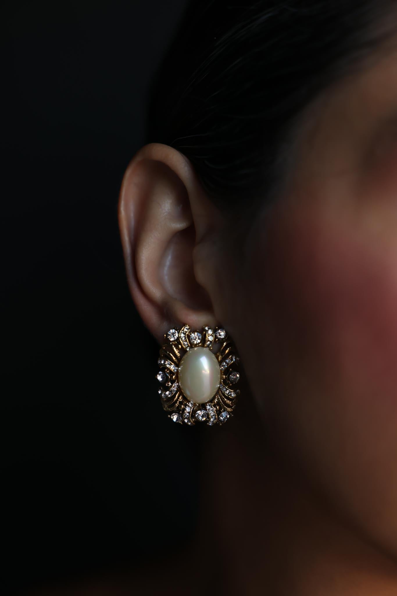 Gold-Tone Faux Pearl and Rhinestone Clip-On Earrings|Vintage Baazaar 