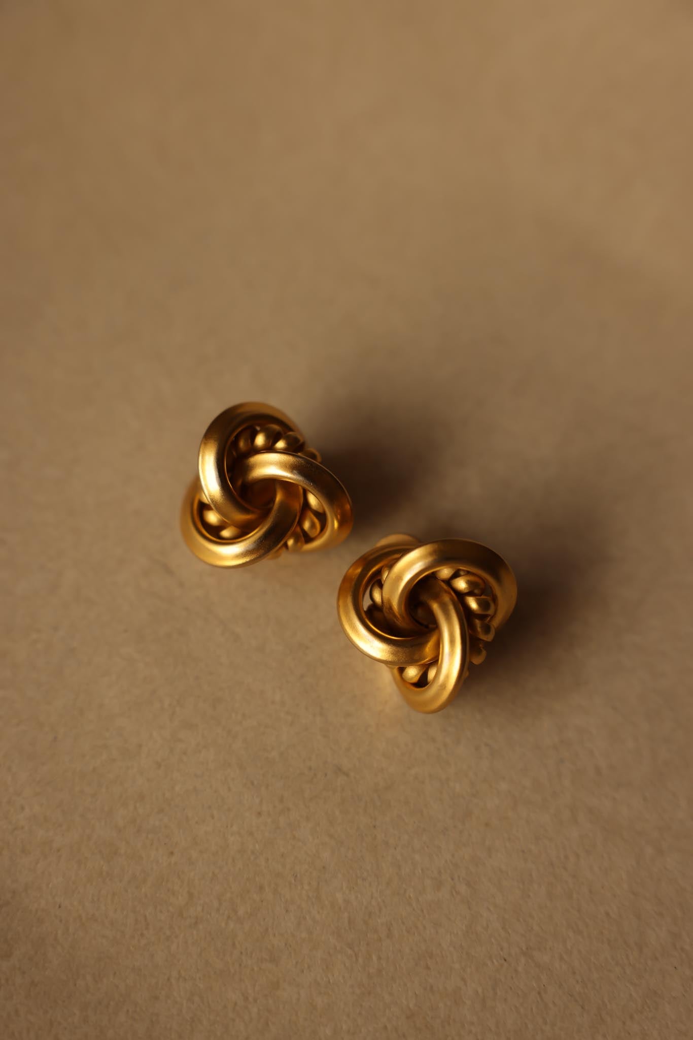 Matte Gold Knot Clip-On Earrings|Vintage Baazaar 