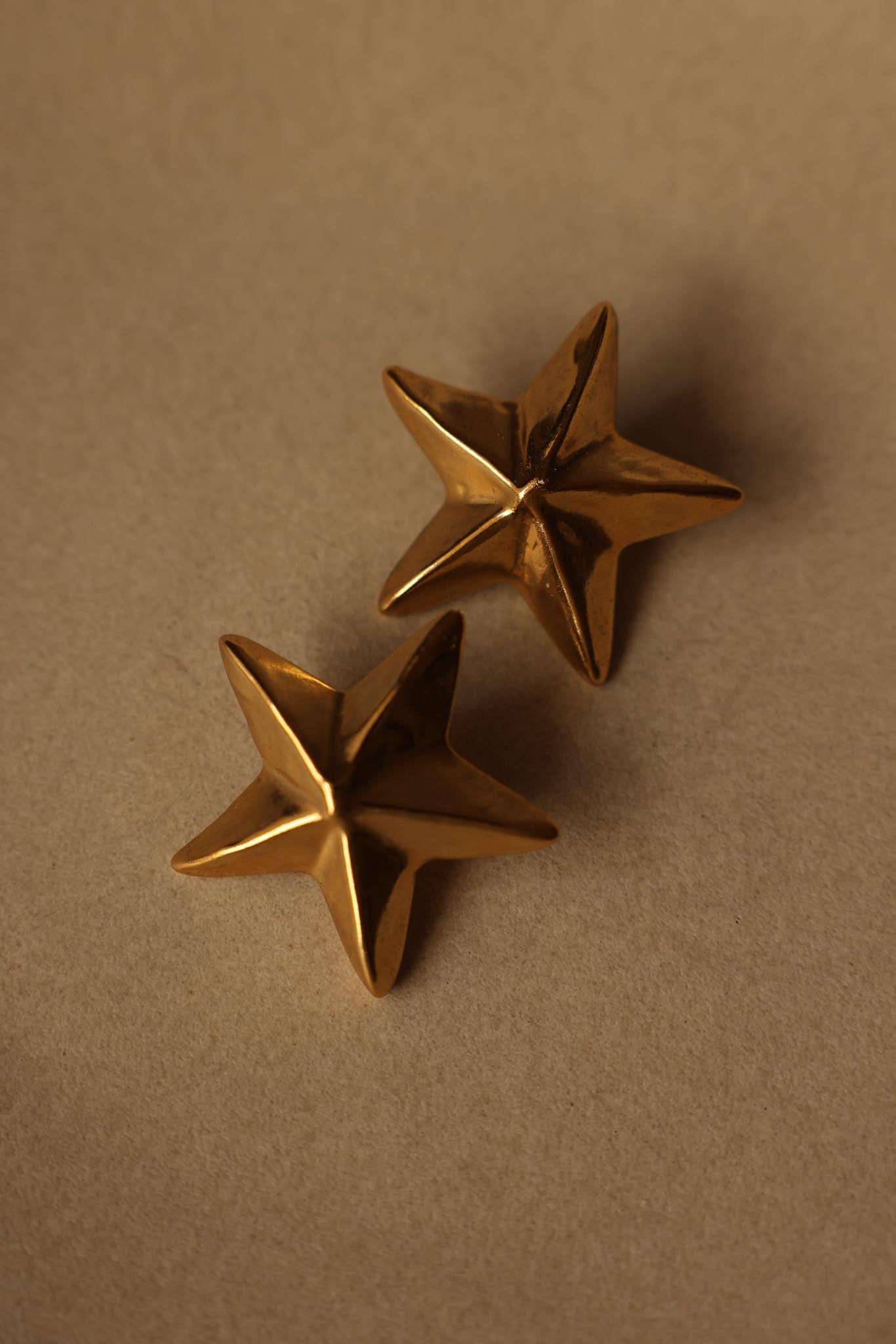 Starburst Gold-Toned Pierced Earrings|Vintage Baazaar 